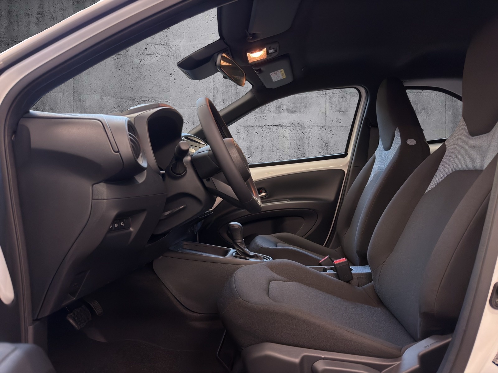 TOYOTA TOYOTA Aygo X 1.5 VVT-i HSD Trend-image-8