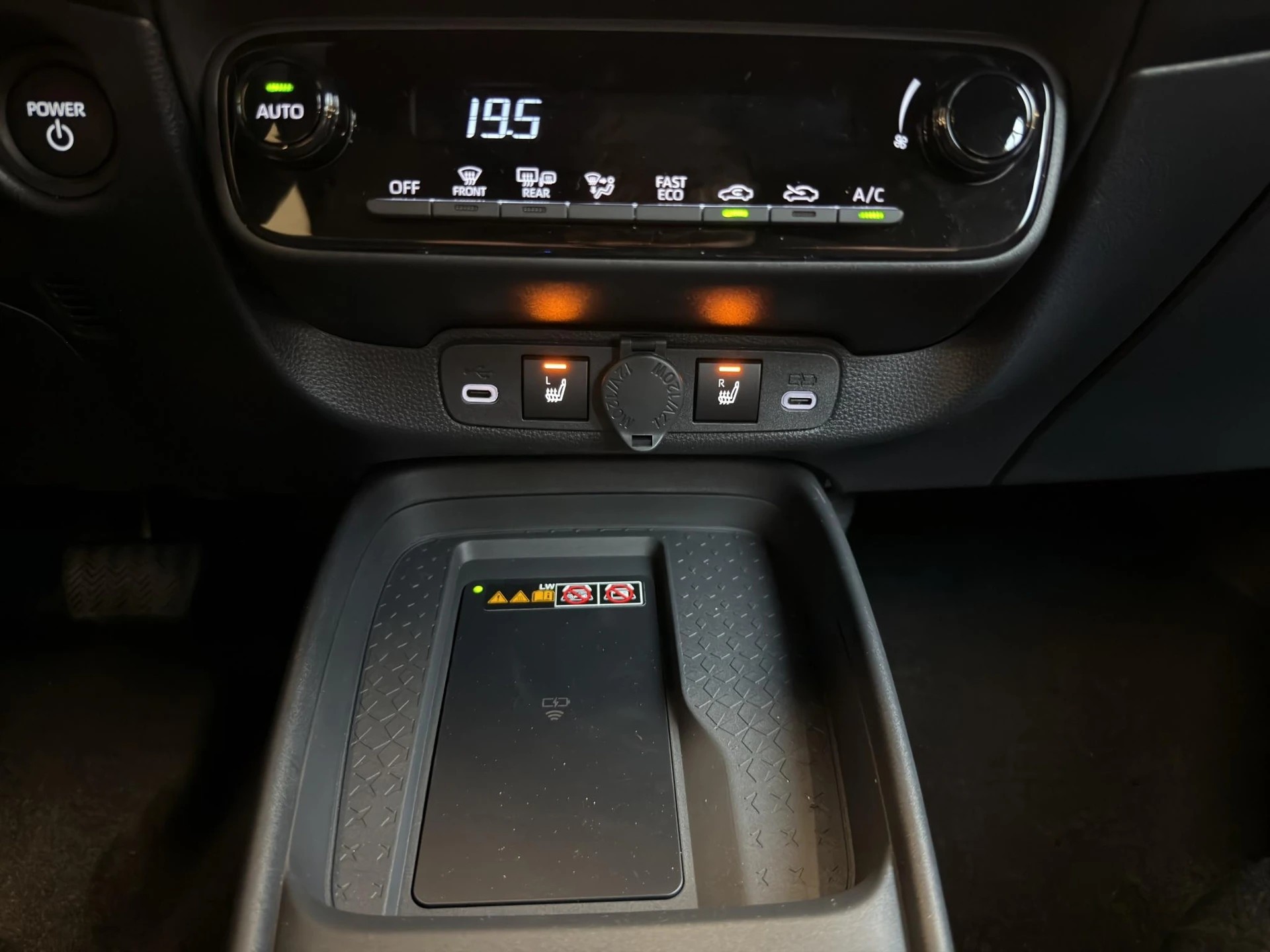 TOYOTA TOYOTA Aygo X 1.5 VVT-i HSD Trend-image-12