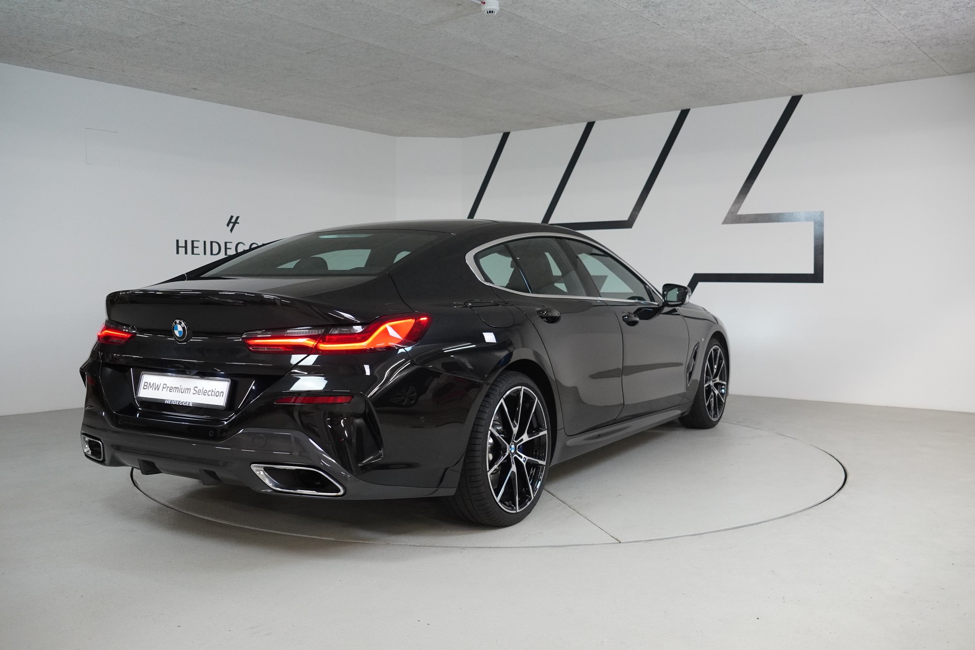 BMW 840d xDrive 48V M Sport Steptronic-image-6