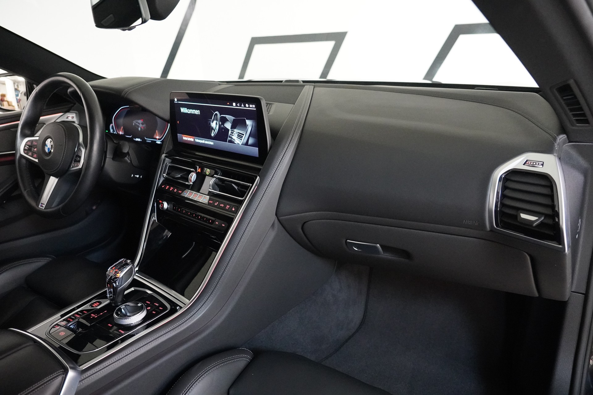 BMW 840d xDrive 48V M Sport Steptronic-image-16