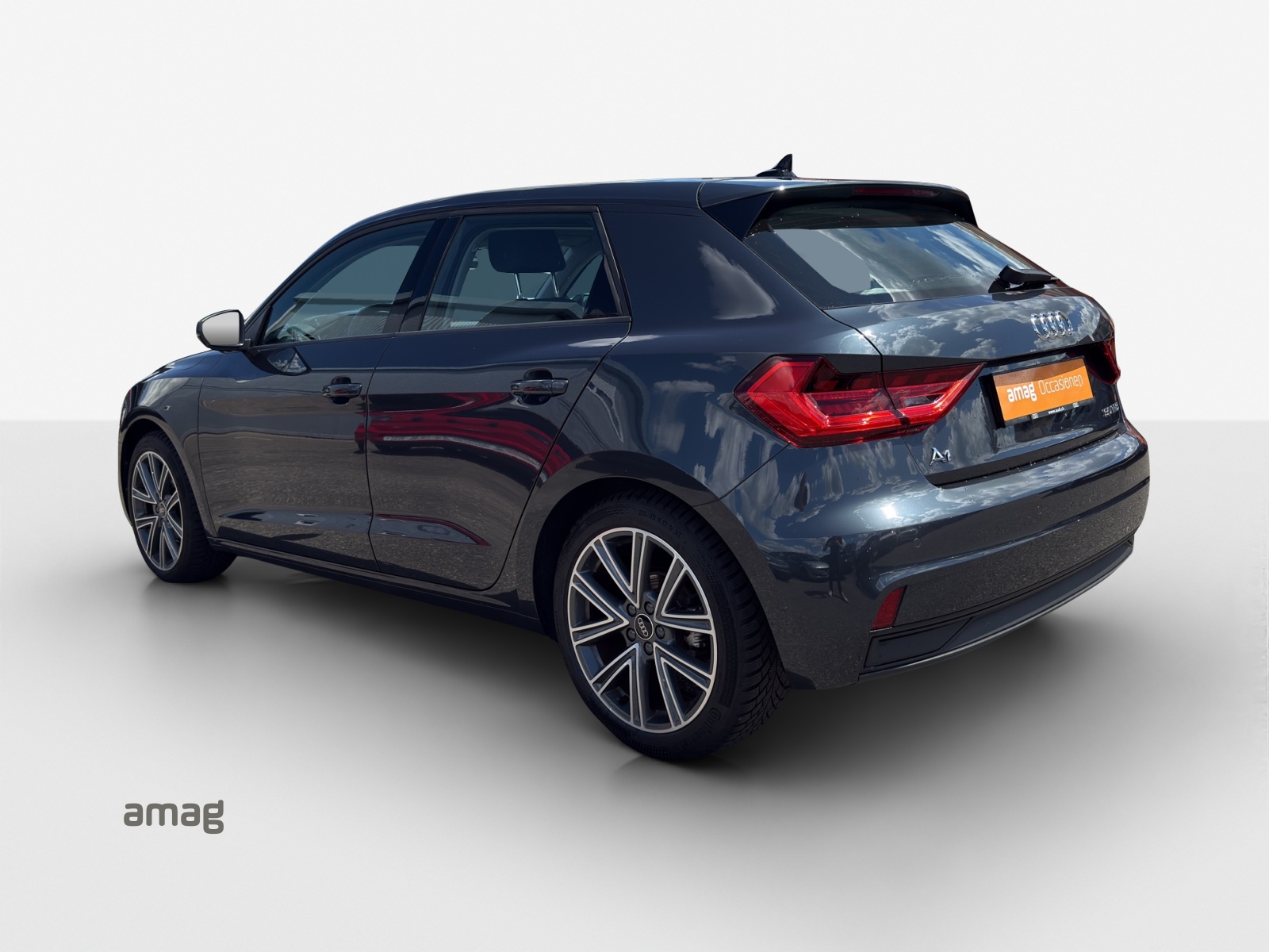 AUDI A1 Sportback 30 TFSI S Line Attraction S-tronic-showroom-element-2