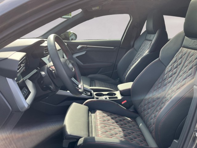 AUDI A3 Sportback 35 TFSI S line Attraction S-tronic-image-9