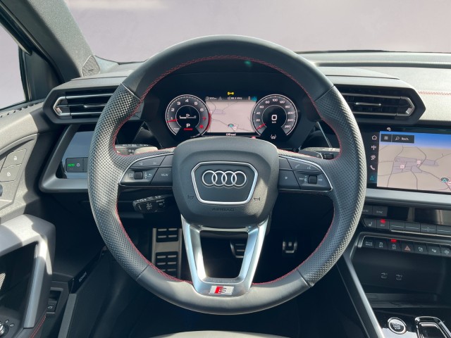 AUDI A3 Sportback 35 TFSI S line Attraction S-tronic-image-12
