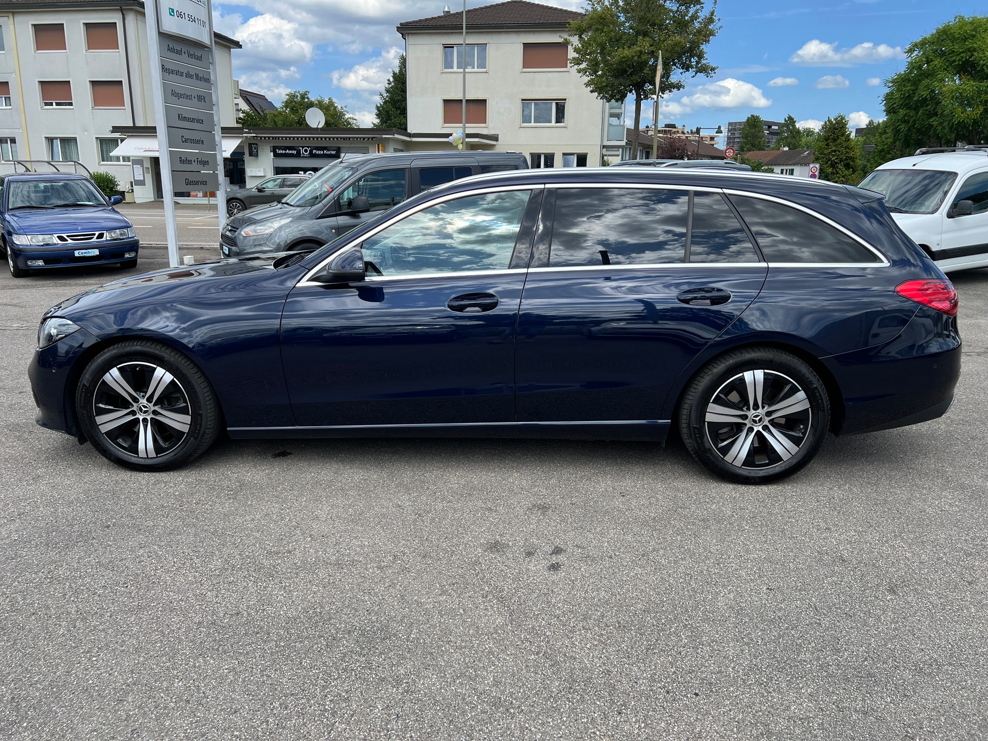MERCEDES-BENZ C 220 d T 4Matic-image-6