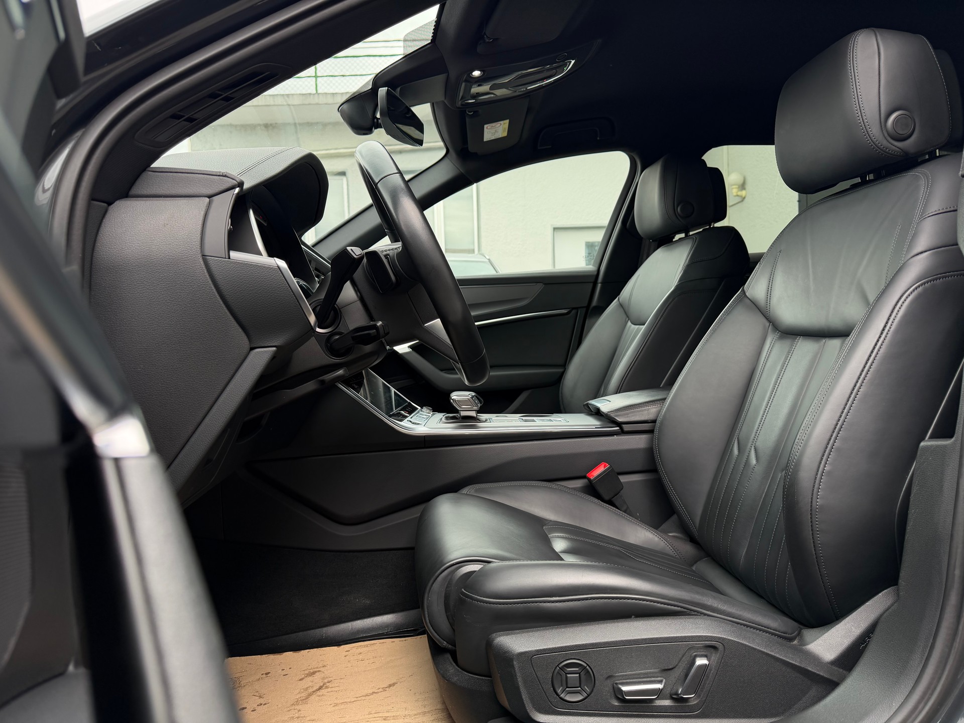 AUDI A6 allroad 55 TDI quattro tiptronic-image-10