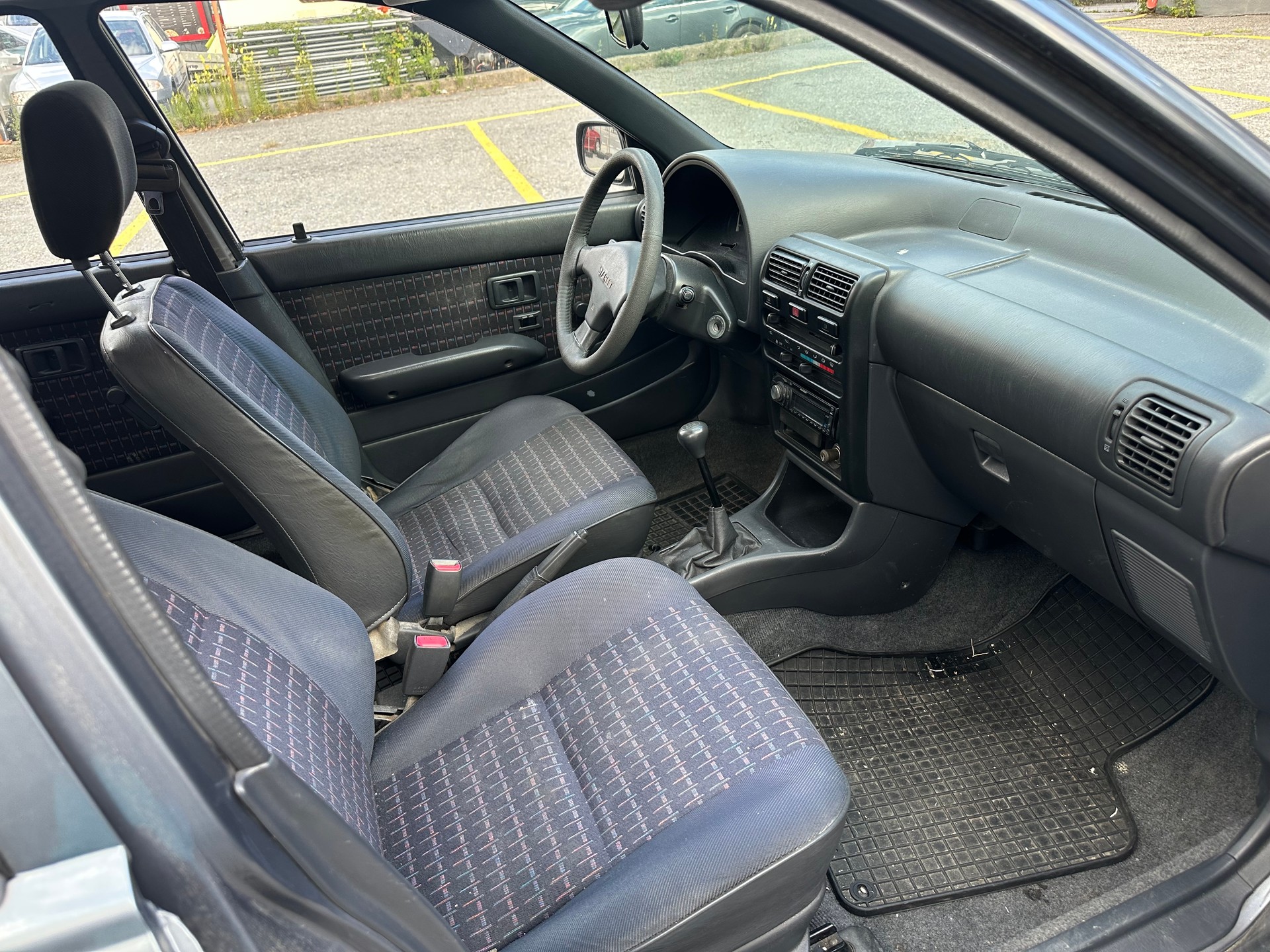 TOYOTA Starlet 1.3 XLi-image-6