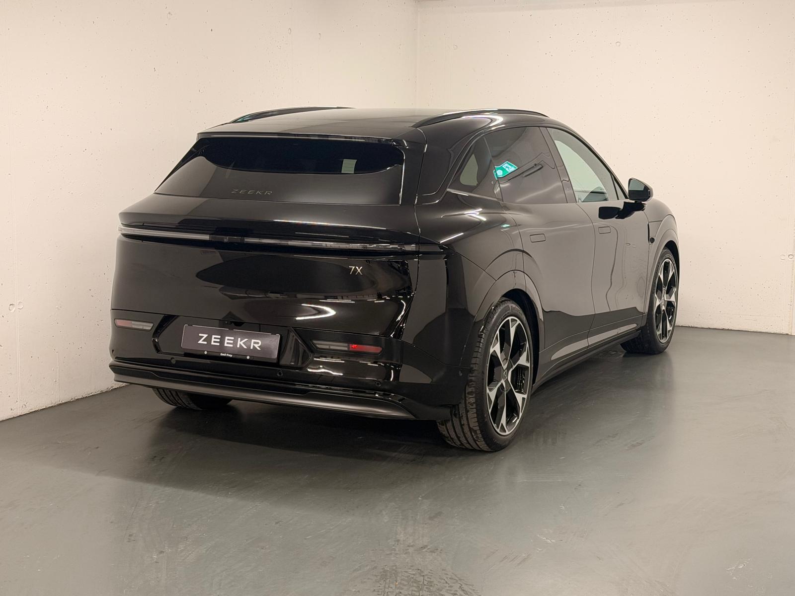 ZEEKR 7X Privilege AWD-image-18