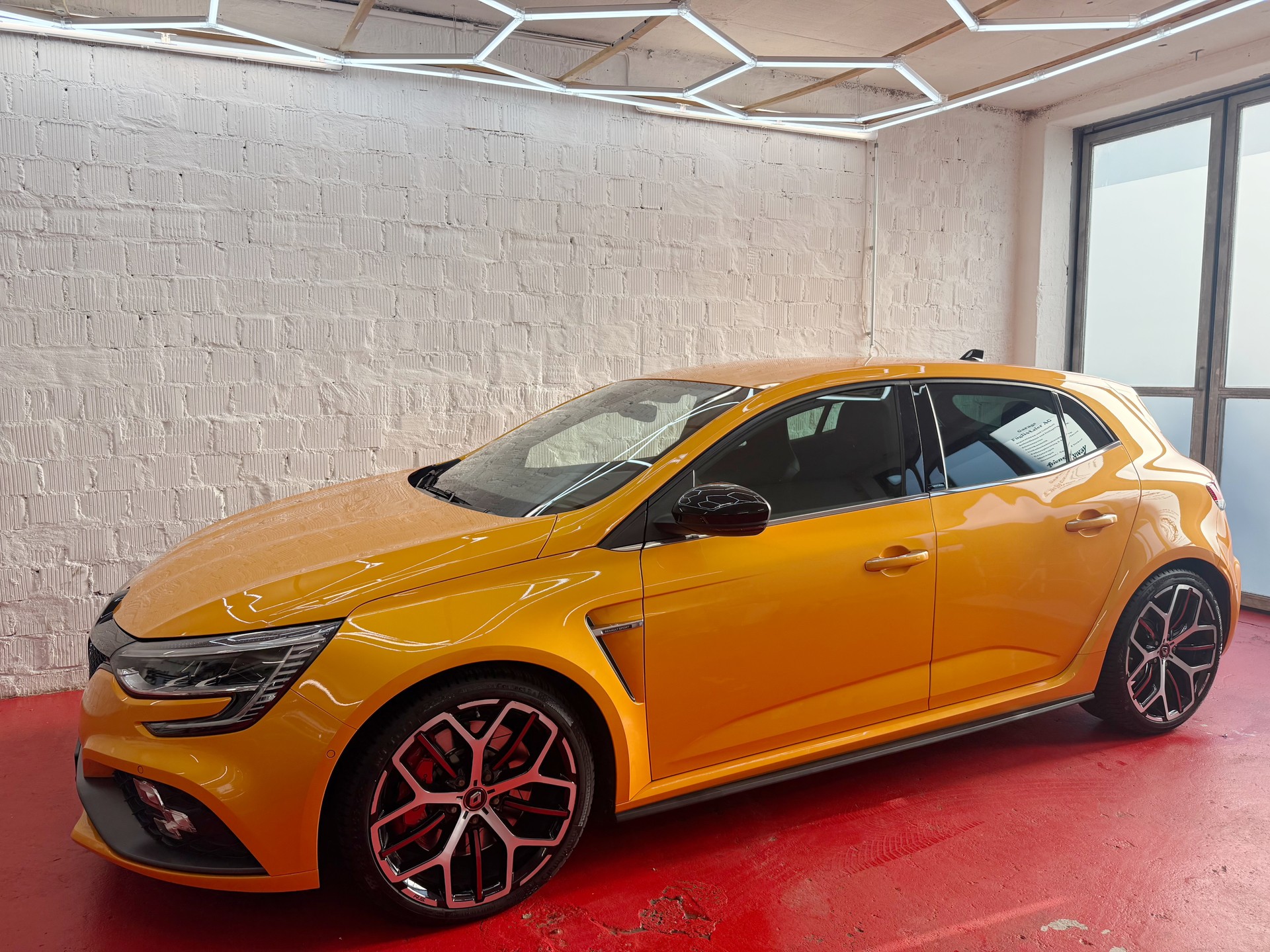 RENAULT Mégane Trophy 300 EDC