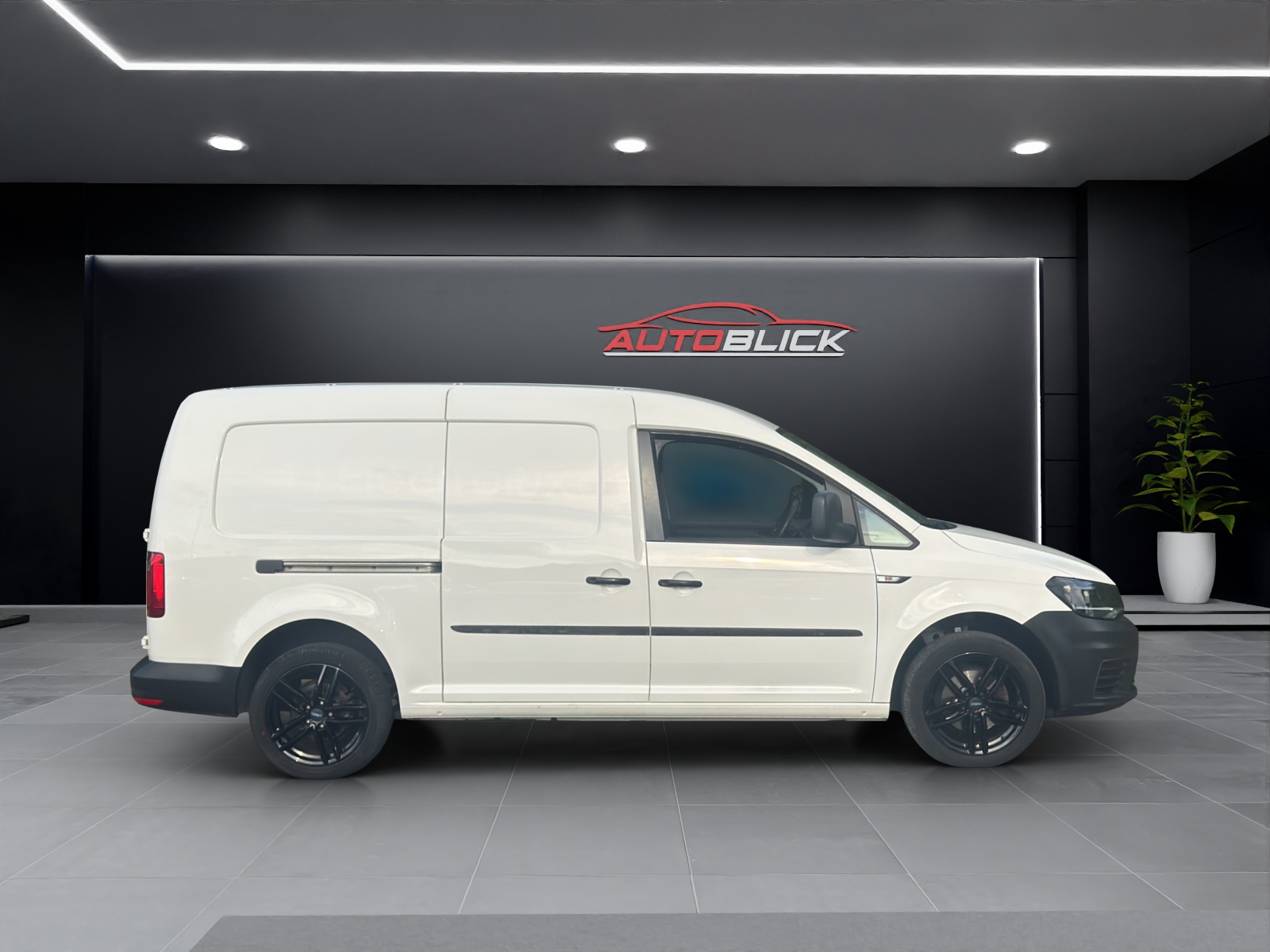 VW Caddy Maxi 2.0TDI Entry BlueMotion Technology-image-4