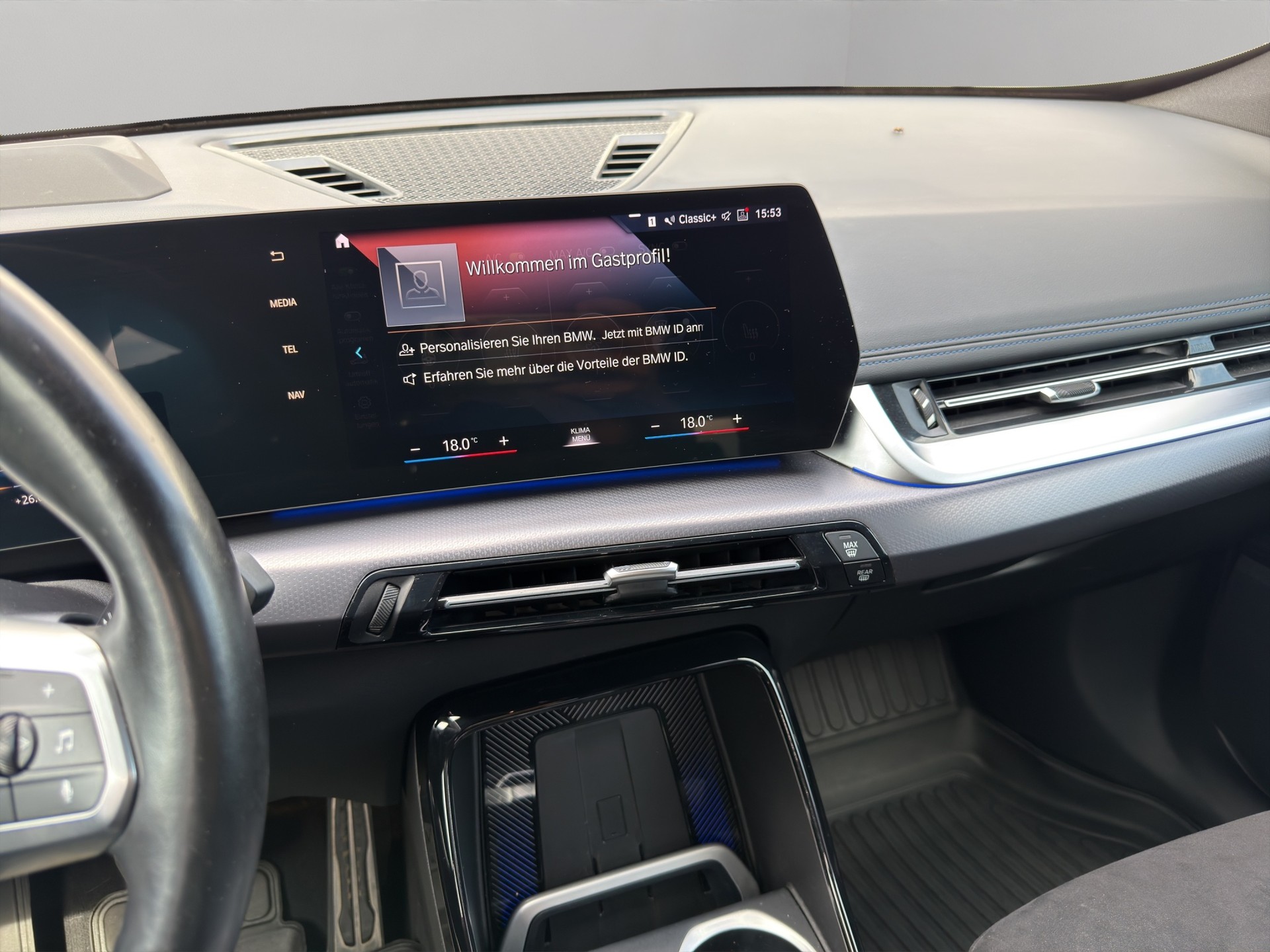 BMW iX1 xDrive 30 M Sport-image-15