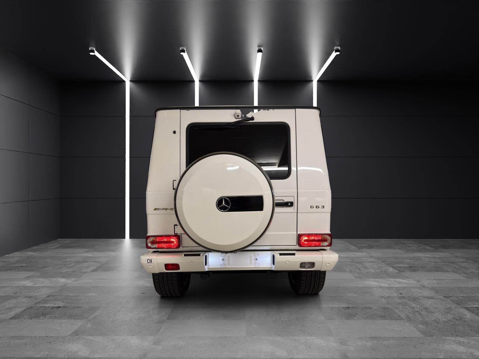 MERCEDES-BENZ G 63 AMG lang Wagon-showroom-element-3