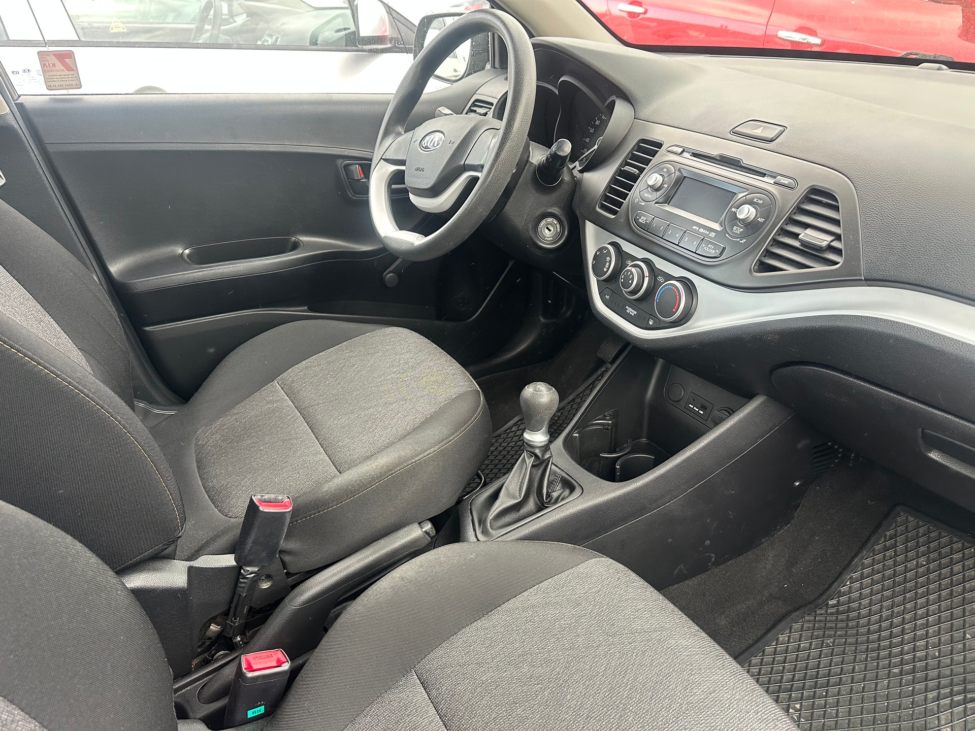 KIA Picanto 1.0 CVVT Basic-image-11