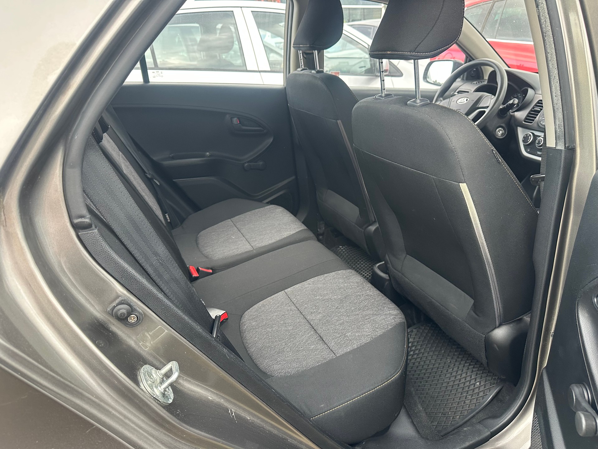 KIA Picanto 1.0 CVVT Basic-image-10