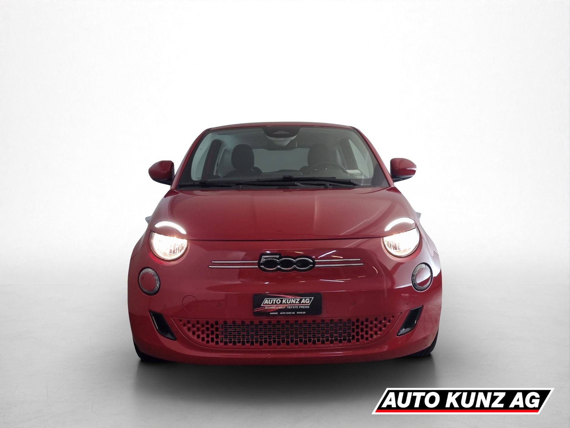 FIAT 500 electric La Prima-showroom-element-1