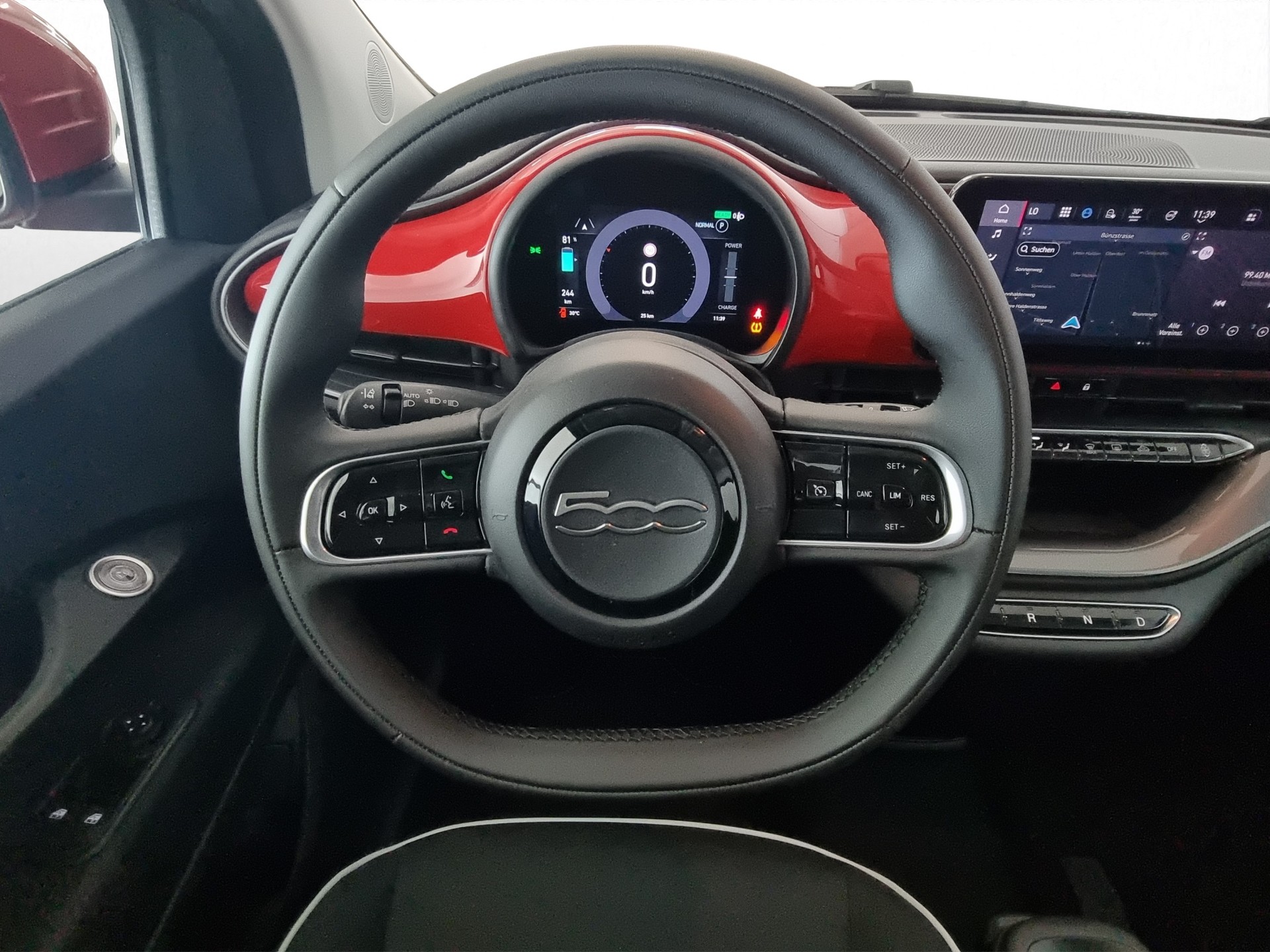 FIAT 500 electric La Prima-image-8