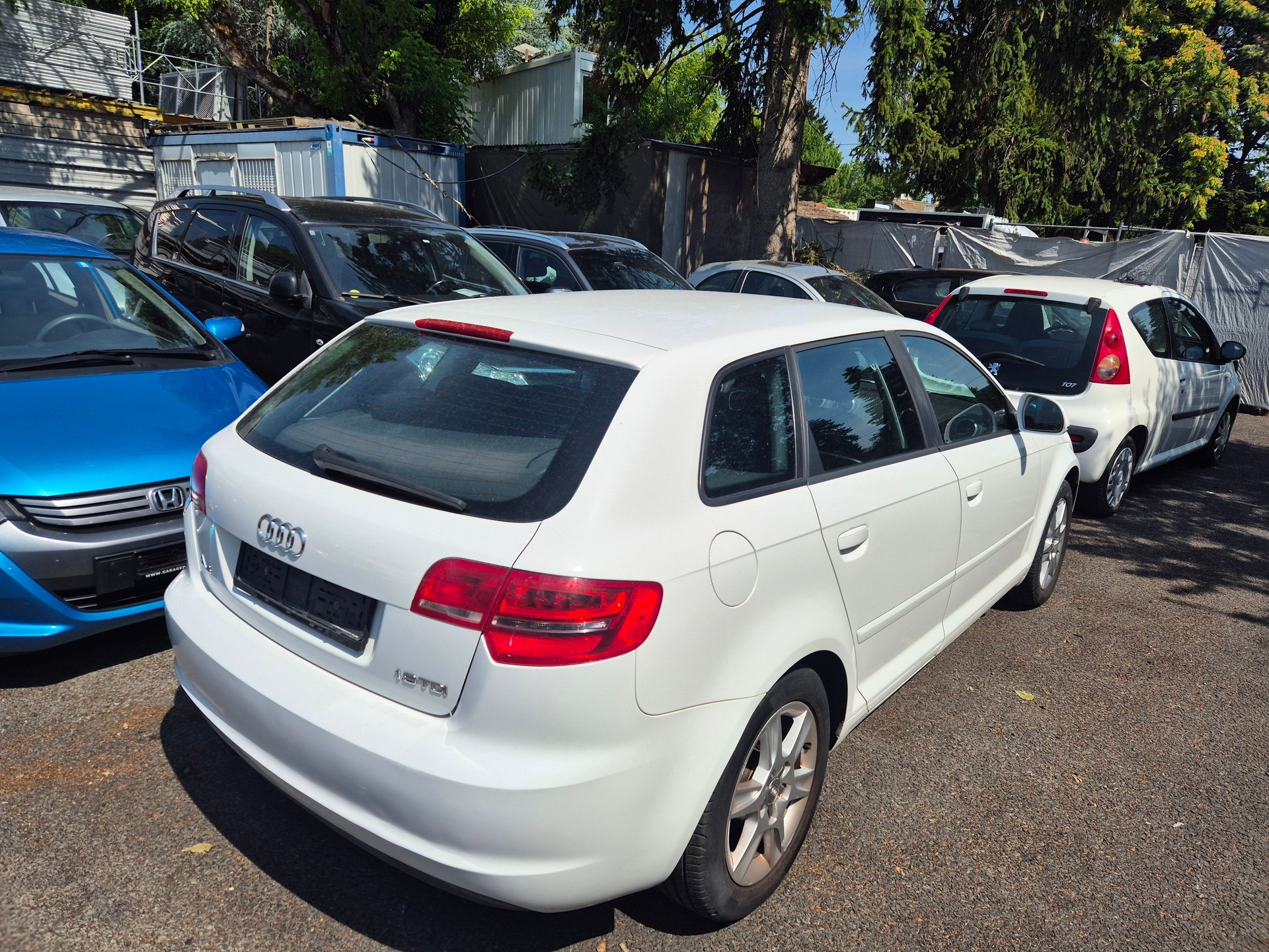 AUDI A3 Sportback 1.9 TDI Attraction-image-3