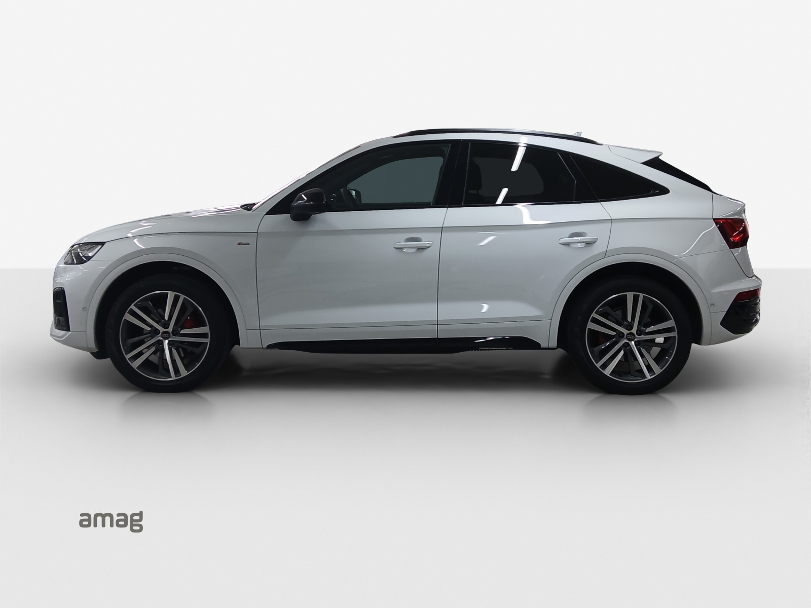 AUDI Q5 Sportback 40 TDI Blackedition quattro S-tronic-showroom-element-1