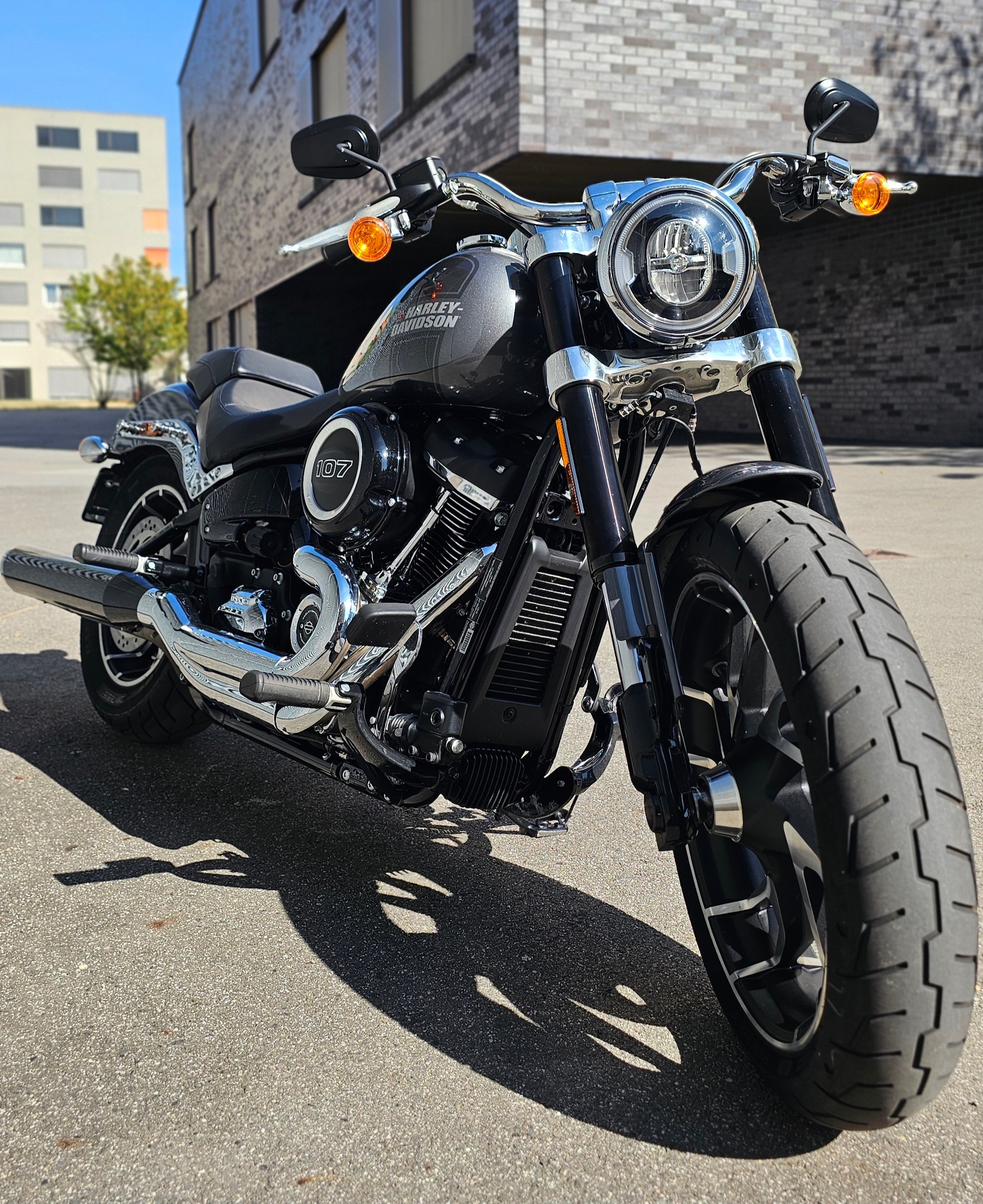 HARLEY-DAVIDSON FLSB Sport Glide Deluxe 107-image-2