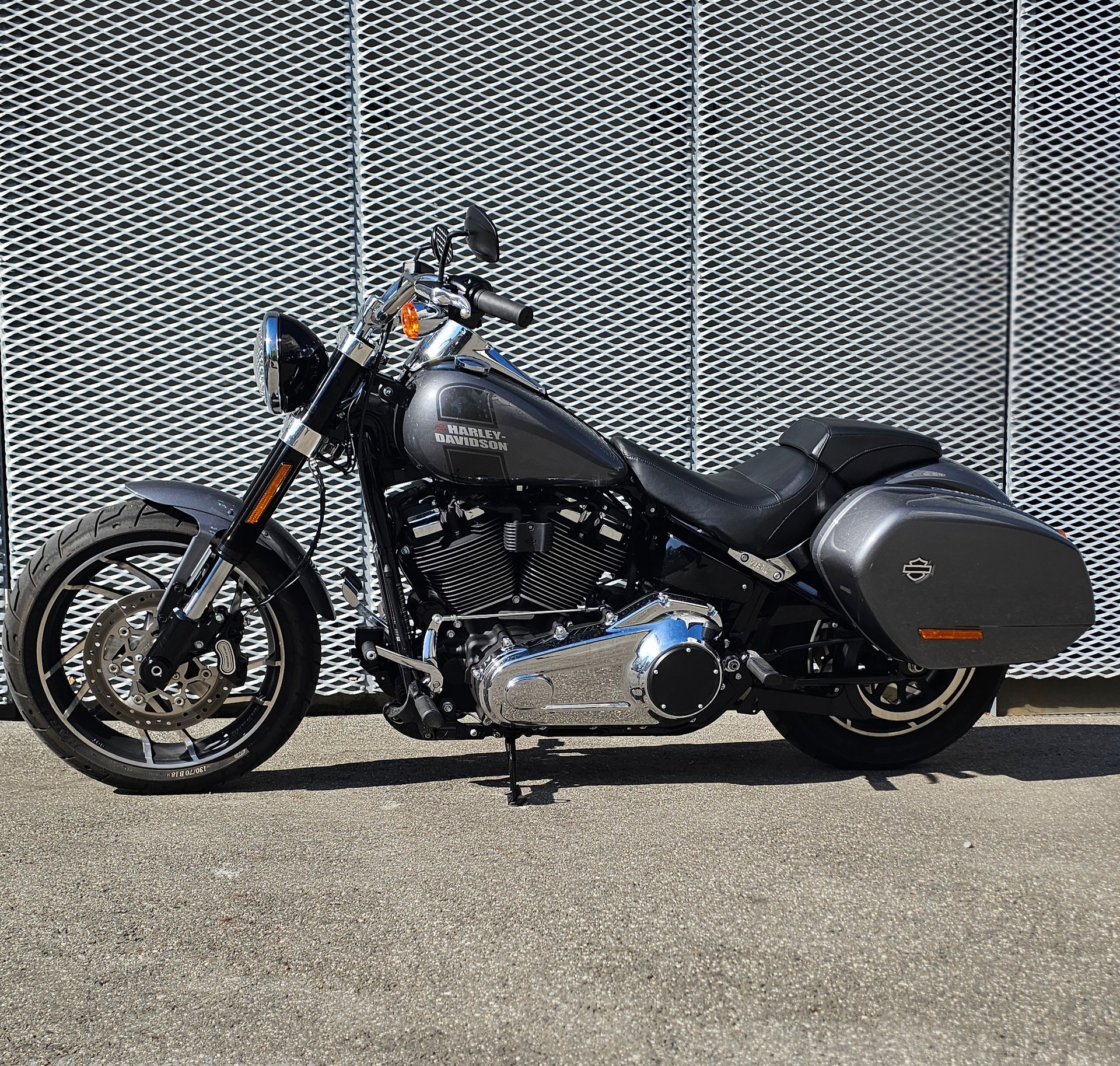 HARLEY-DAVIDSON FLSB Sport Glide Deluxe 107-image-5