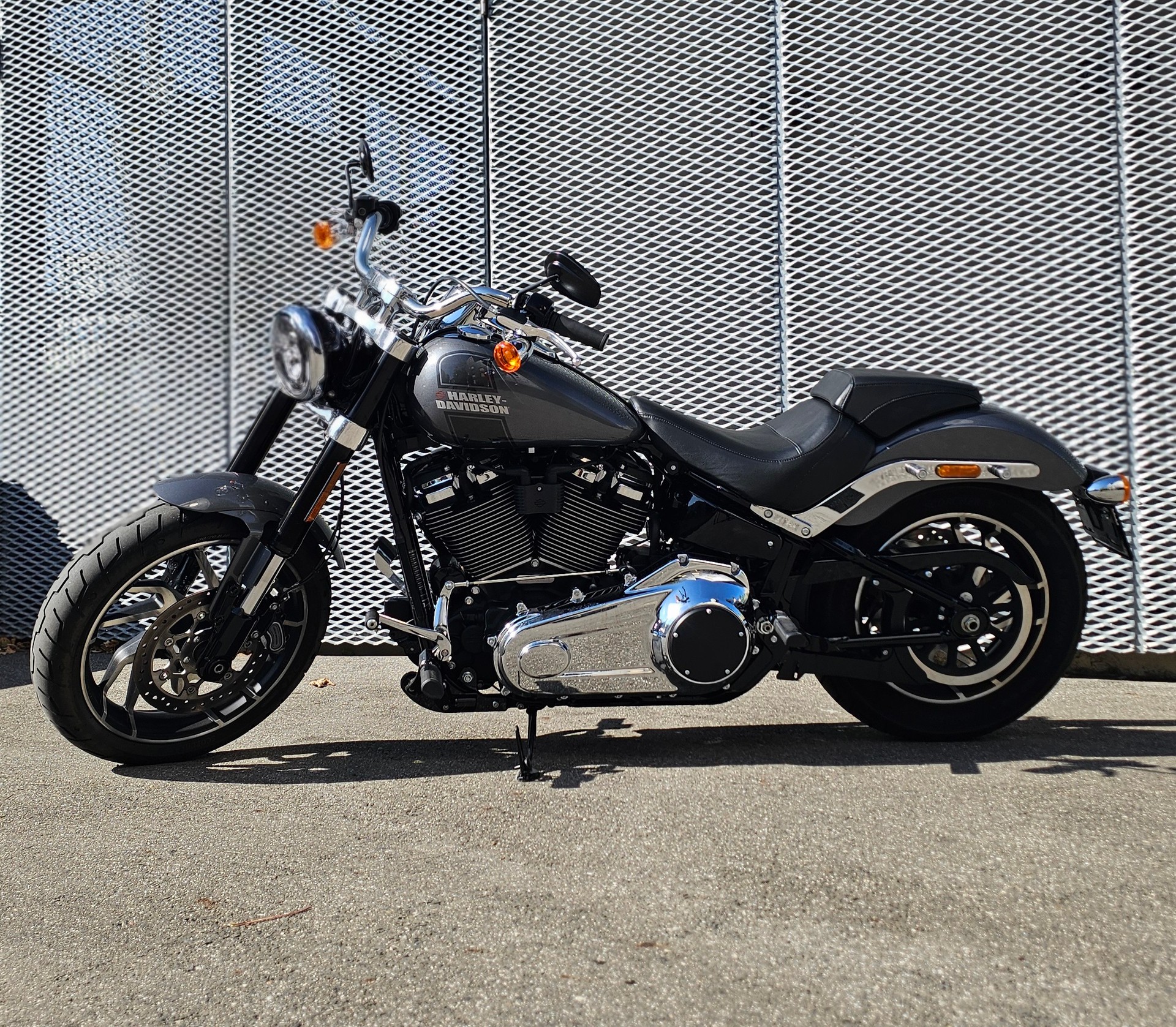 HARLEY-DAVIDSON FLSB Sport Glide Deluxe 107-image-3