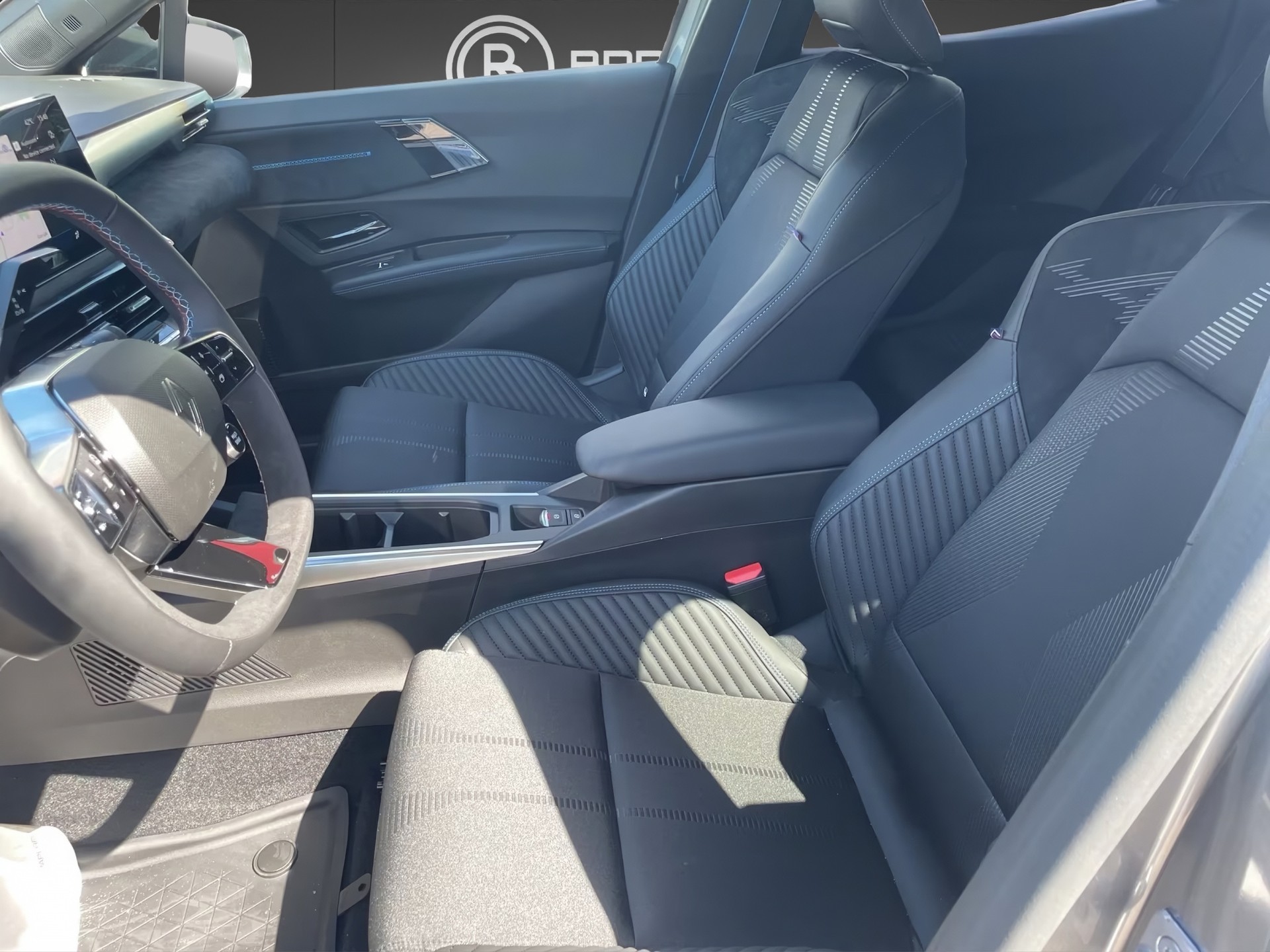 RENAULT Clio 1.8 E-Tech Full Hybrid Esprit Alpine-image-4