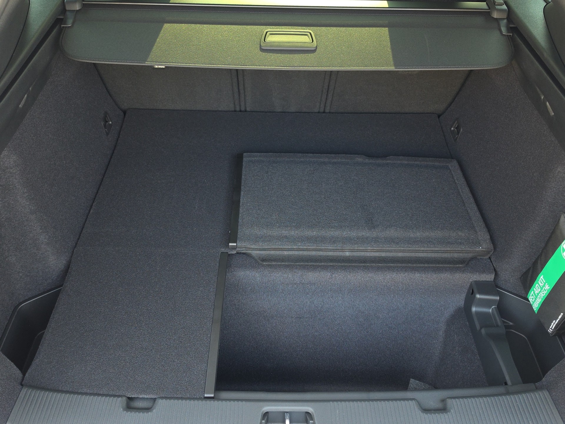 VOLVO EX60 Twin Ultra AWD-image-21