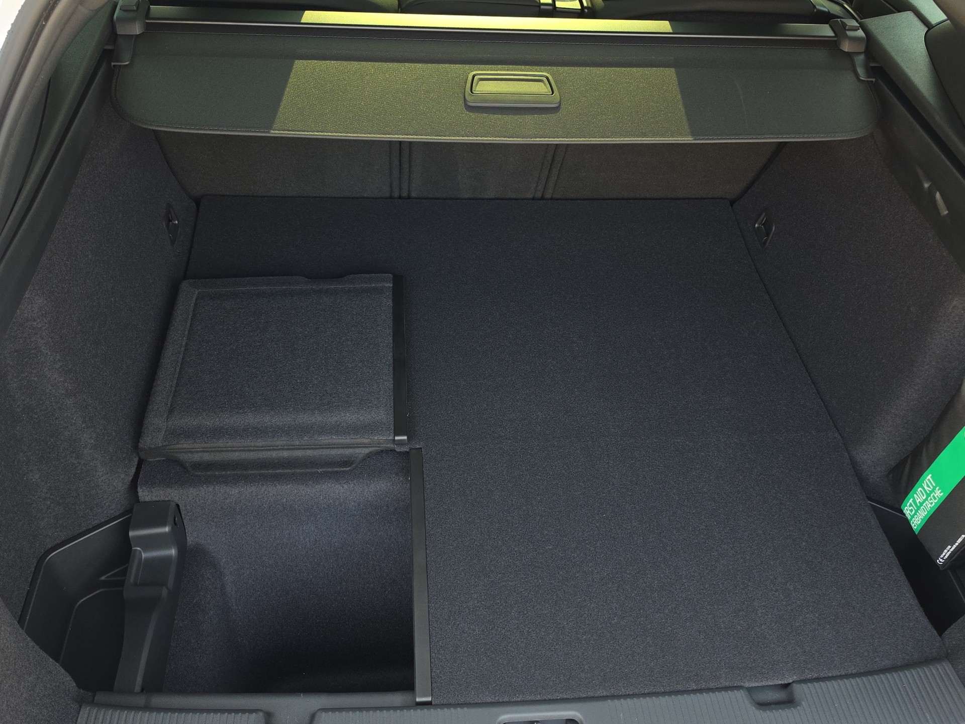 VOLVO EX60 Twin Ultra AWD-image-22