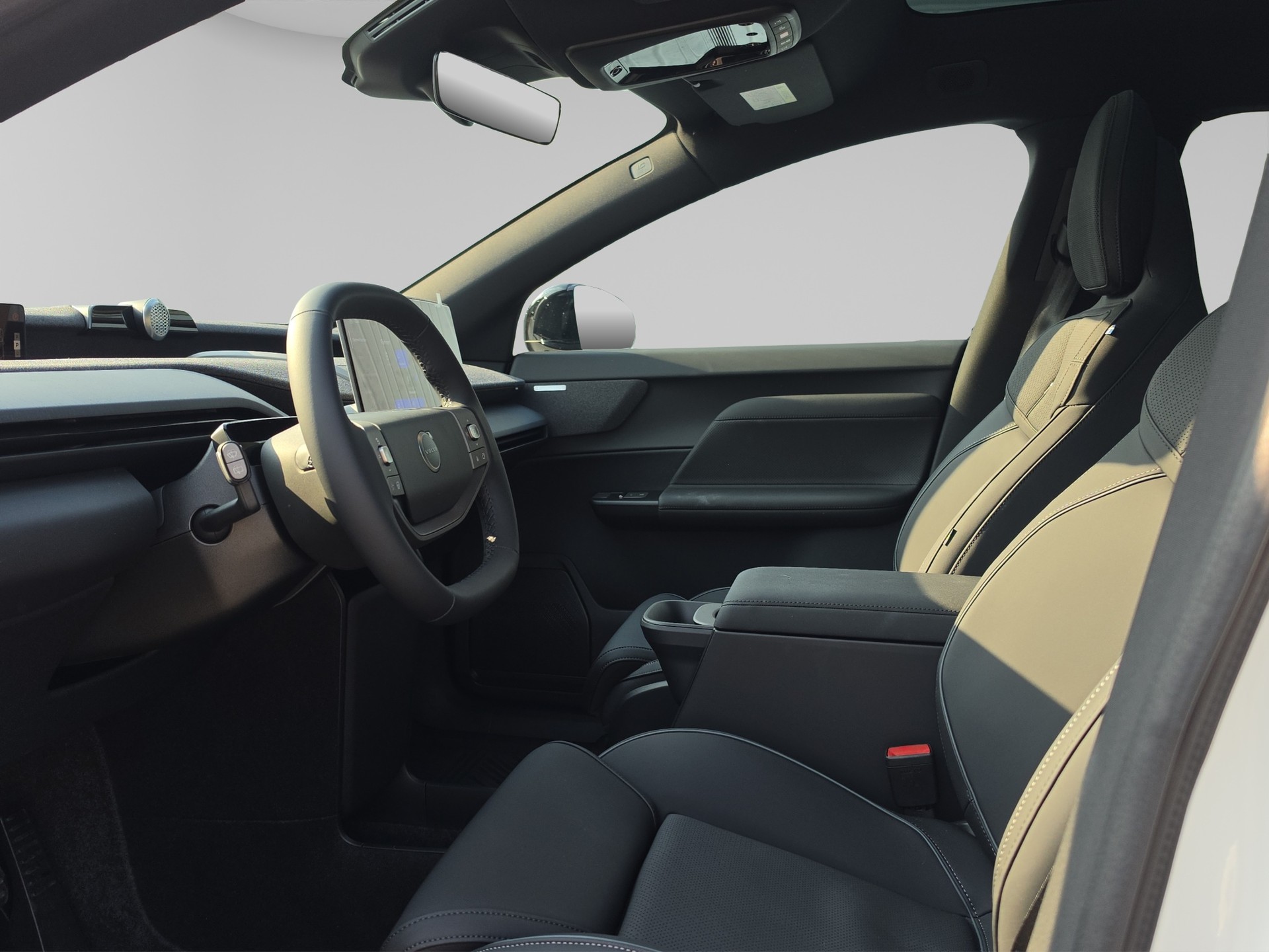 VOLVO EX60 Twin Ultra AWD-image-9