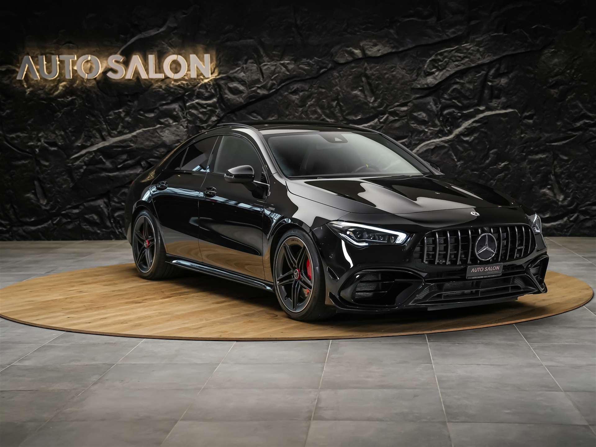 MERCEDES-BENZ CLA 45 S AMG 4Matic+ 8G-DCT *Aeropaket*Panorama*Multibeam LED*-image-5