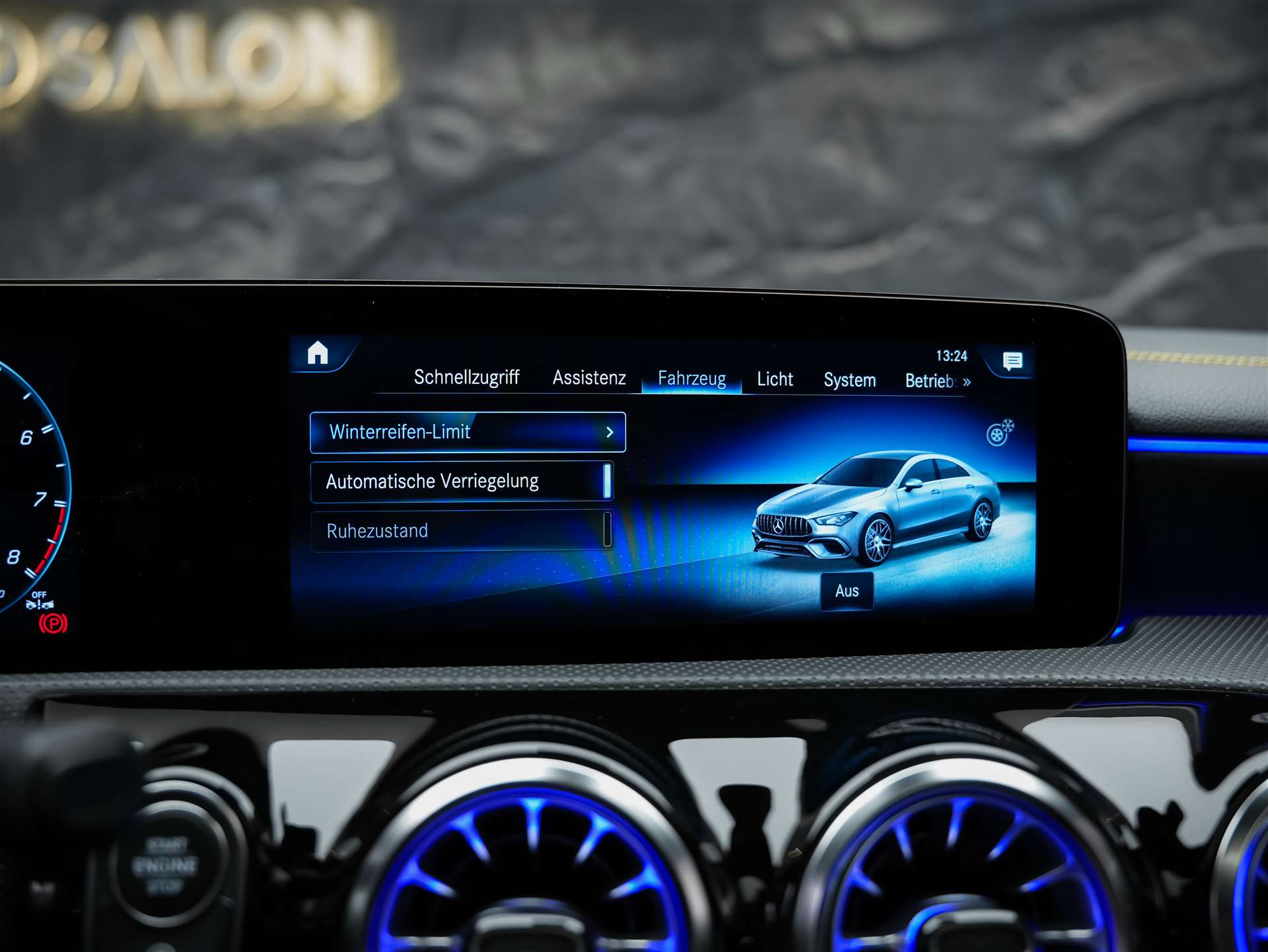 MERCEDES-BENZ CLA 45 S AMG 4Matic+ 8G-DCT *Aeropaket*Panorama*Multibeam LED*-image-36