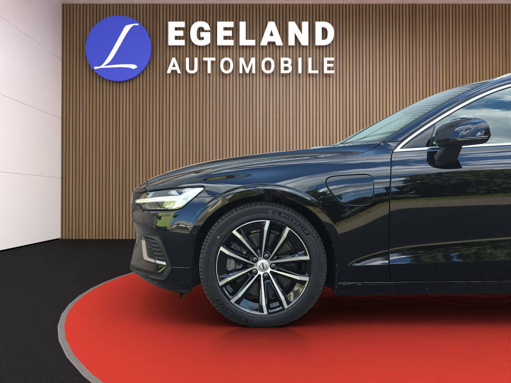 VOLVO V60 2.0 T6 TE Ultra Bright eAWD-image-9