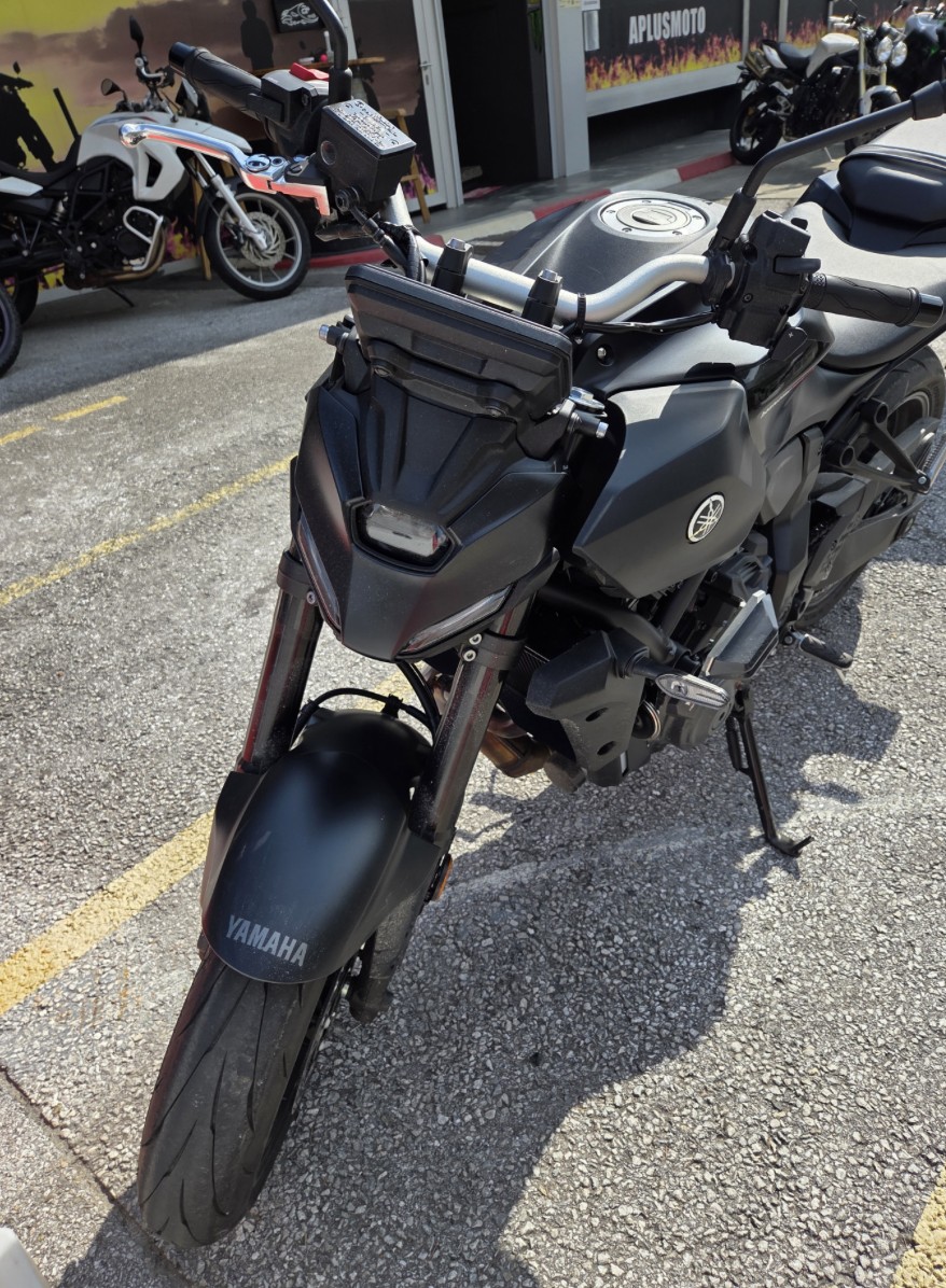 YAMAHA MT-07 Y-AMT 35kw/h TECH BLACK-image-2