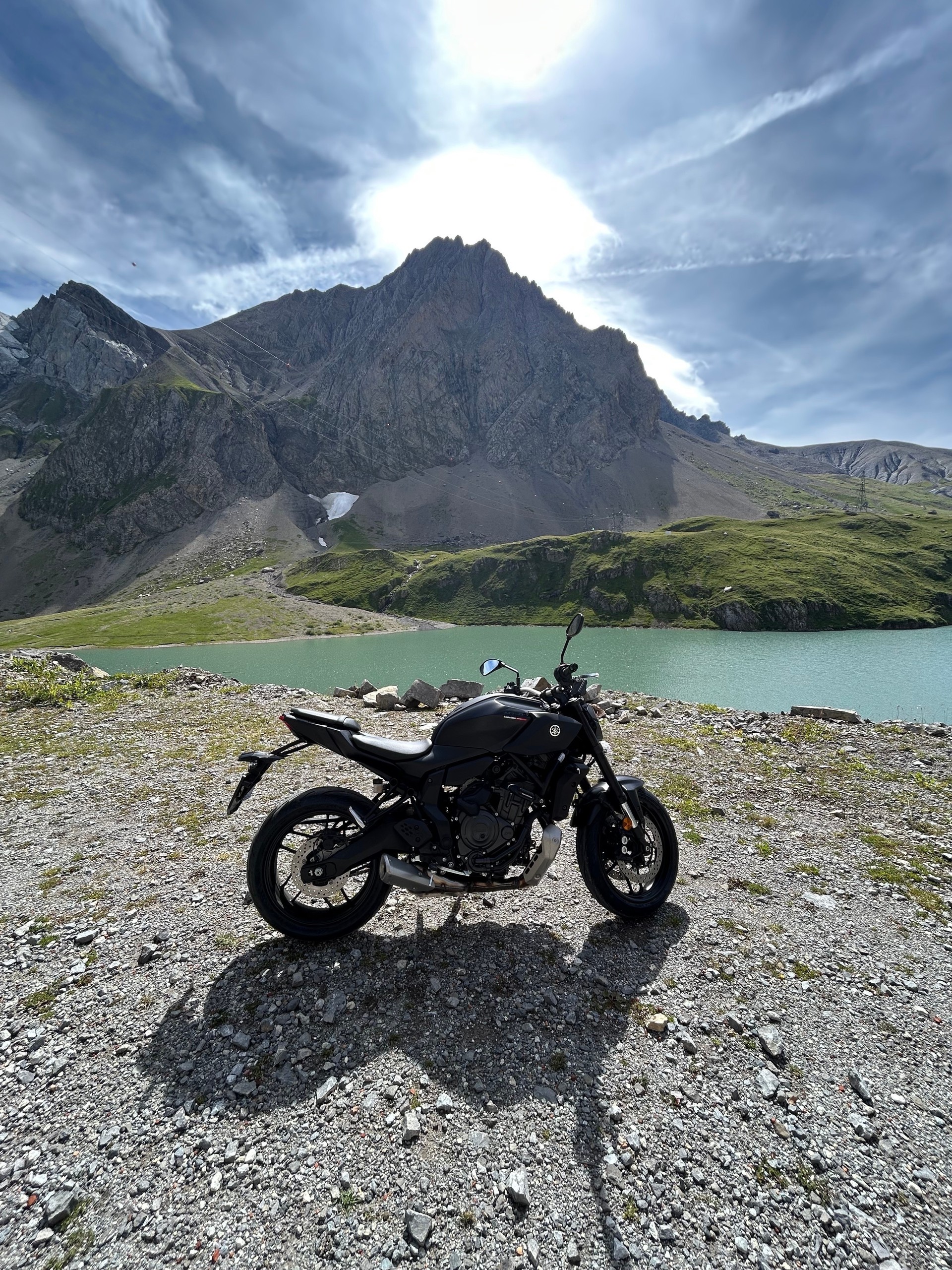 YAMAHA MT-07 Y-AMT 35kw/h TECH BLACK-image-4