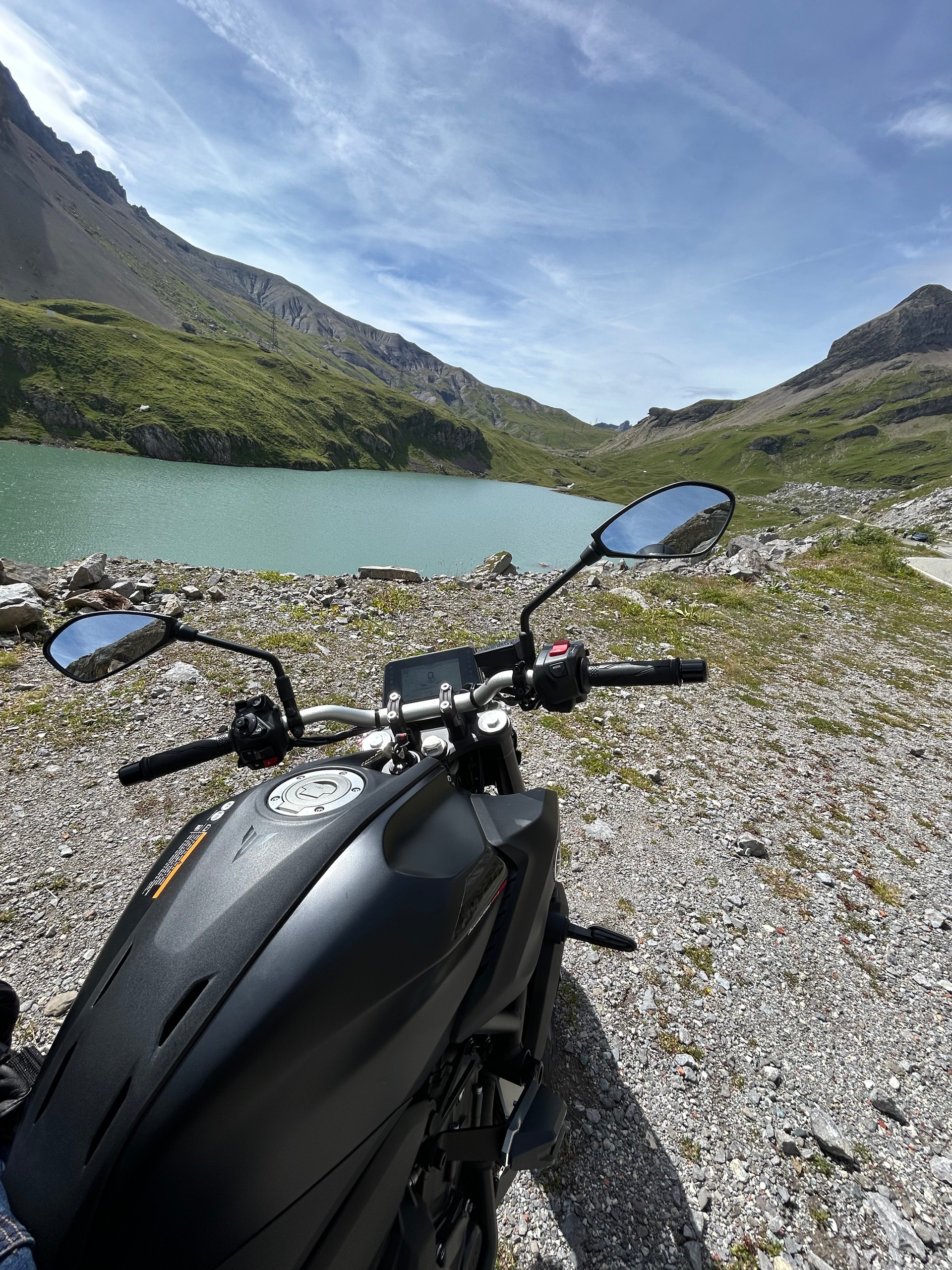 YAMAHA MT-07 Y-AMT 35kw/h TECH BLACK-image-3
