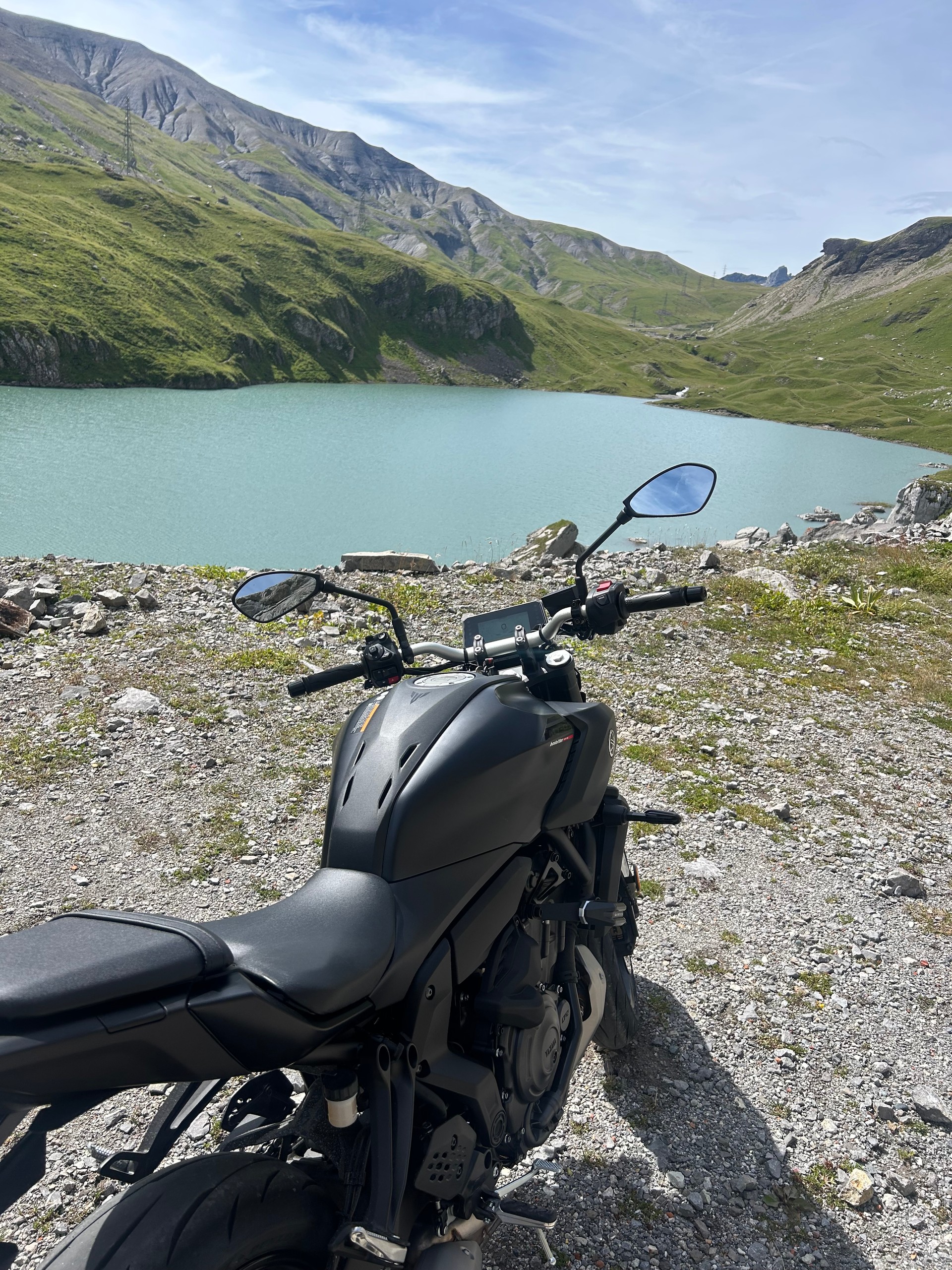 YAMAHA MT-07 Y-AMT 35kw/h TECH BLACK-image-5
