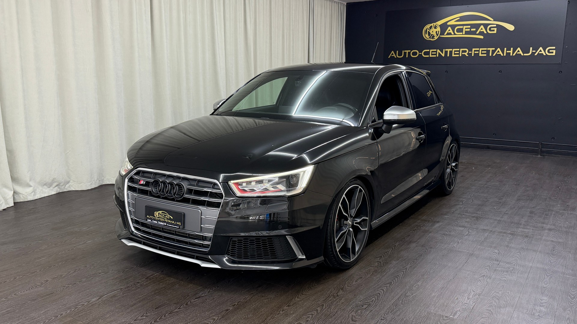 AUDI S1 Sportback 2.0 TFSI Sport quattro