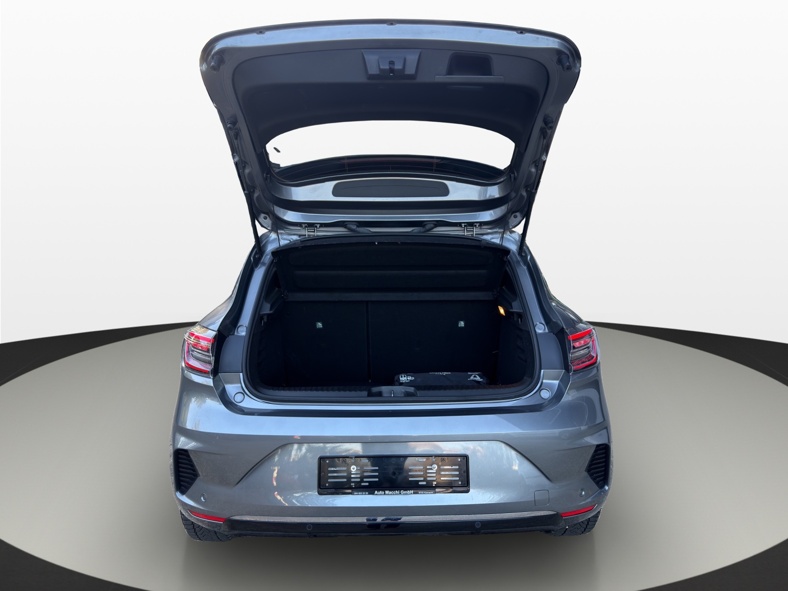 RENAULT Clio 1.6 E-Tech Techno-image-17