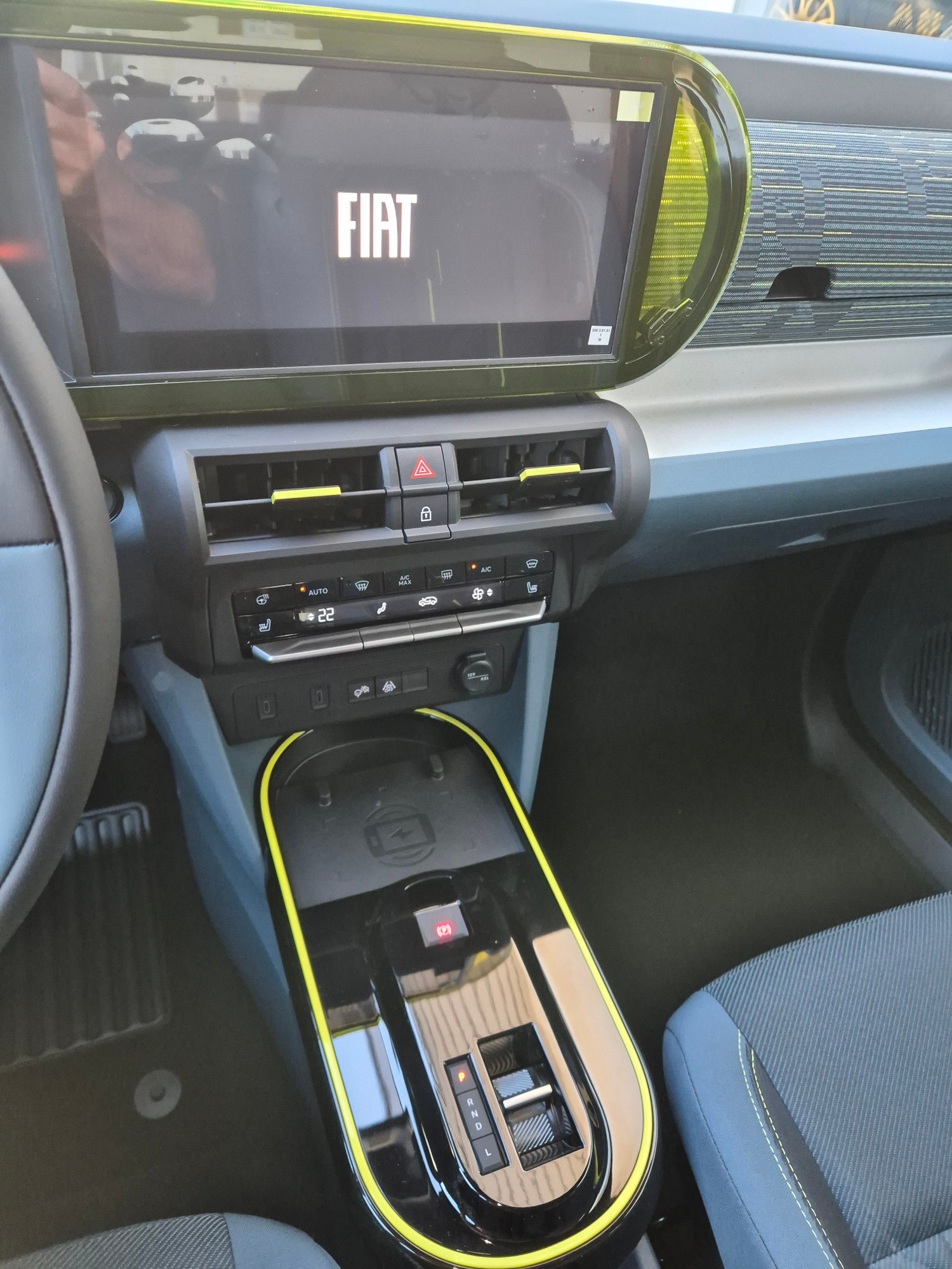 FIAT Grande Panda MHEV Icon 5 ANS DE GARANTIE-image-10