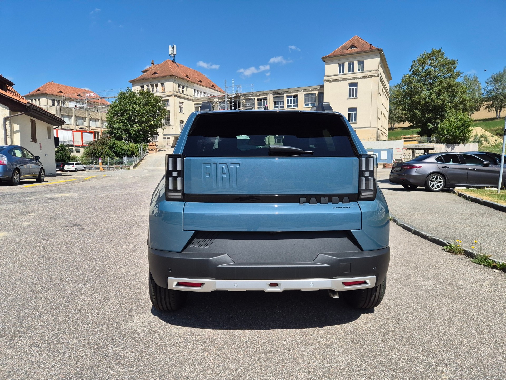 FIAT Grande Panda MHEV Icon 5 ANS DE GARANTIE-showroom-element-3