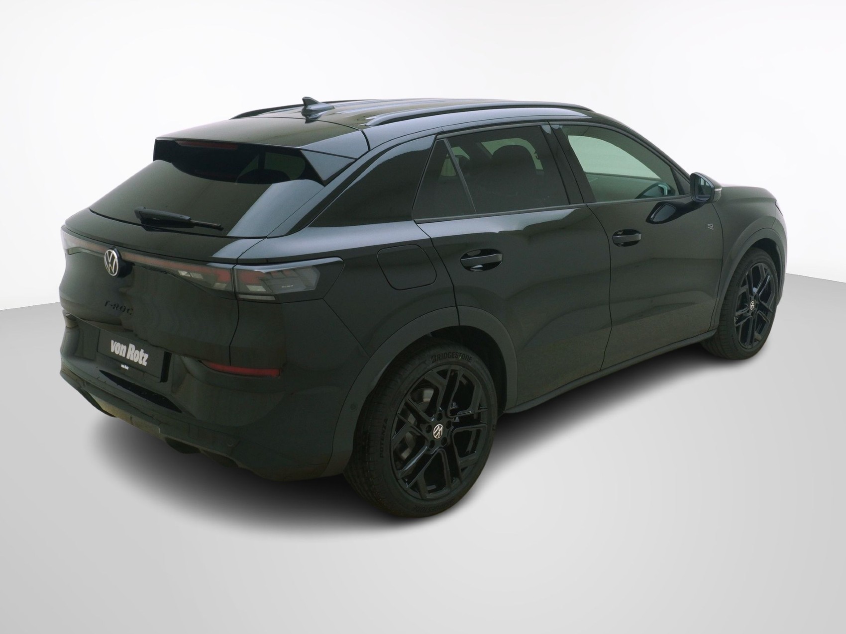 VW T-Roc 1.5 eTSI R-Line DSG-image-5