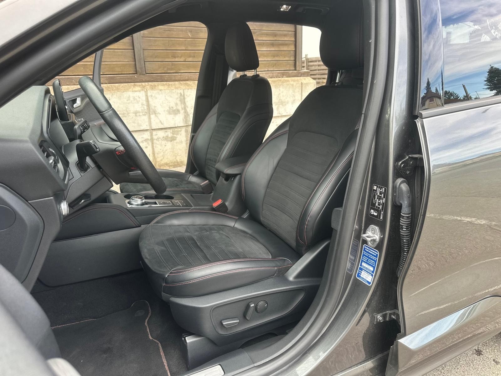 FORD Kuga 2.5 PHEV ST-Line X 2WD-image-8
