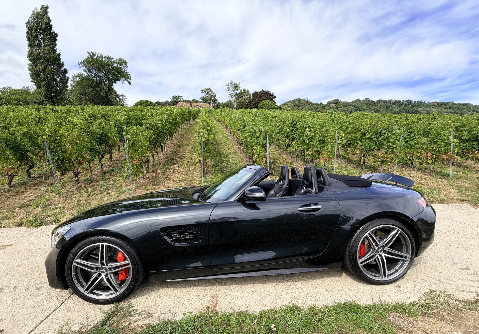 MERCEDES-BENZ AMG GT C Roadster Speedshift DCT-image-17