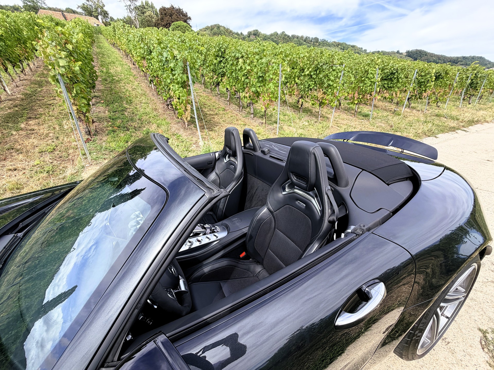 MERCEDES-BENZ AMG GT C Roadster Speedshift DCT-image-18