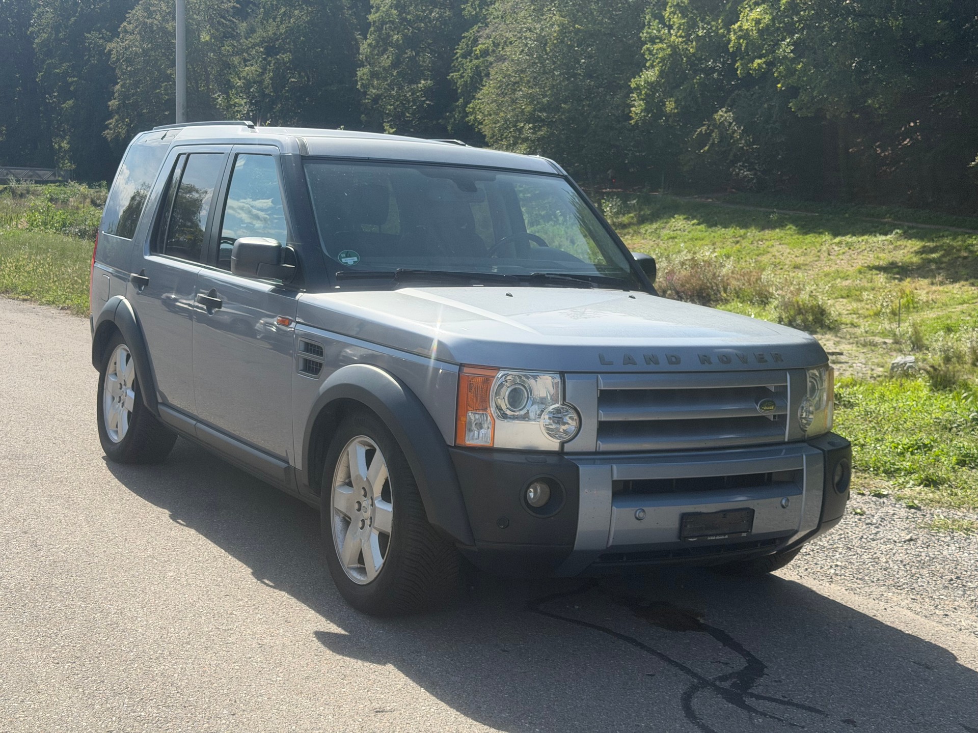 LAND ROVER Discovery 2.7d V6 SE Automatic