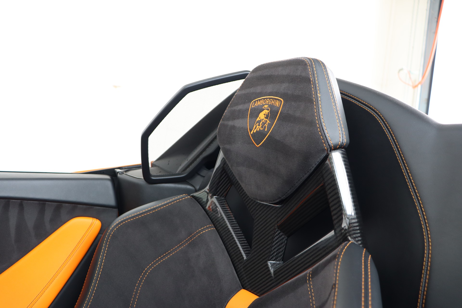 LAMBORGHINI Huracan LP610-4 Spyder DCT-image-19