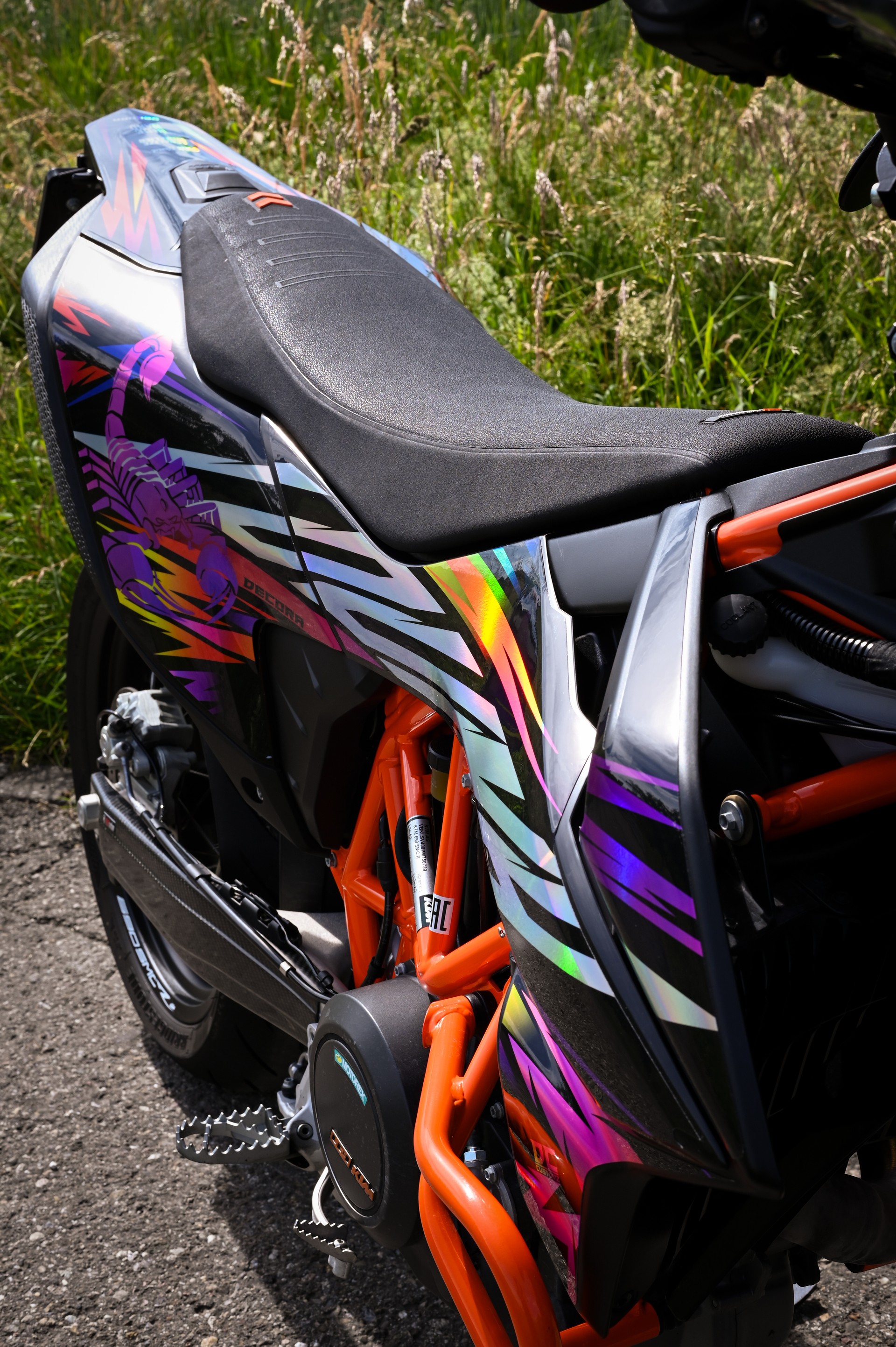 KTM 690 SMC R ABS (35 kW)-image-5