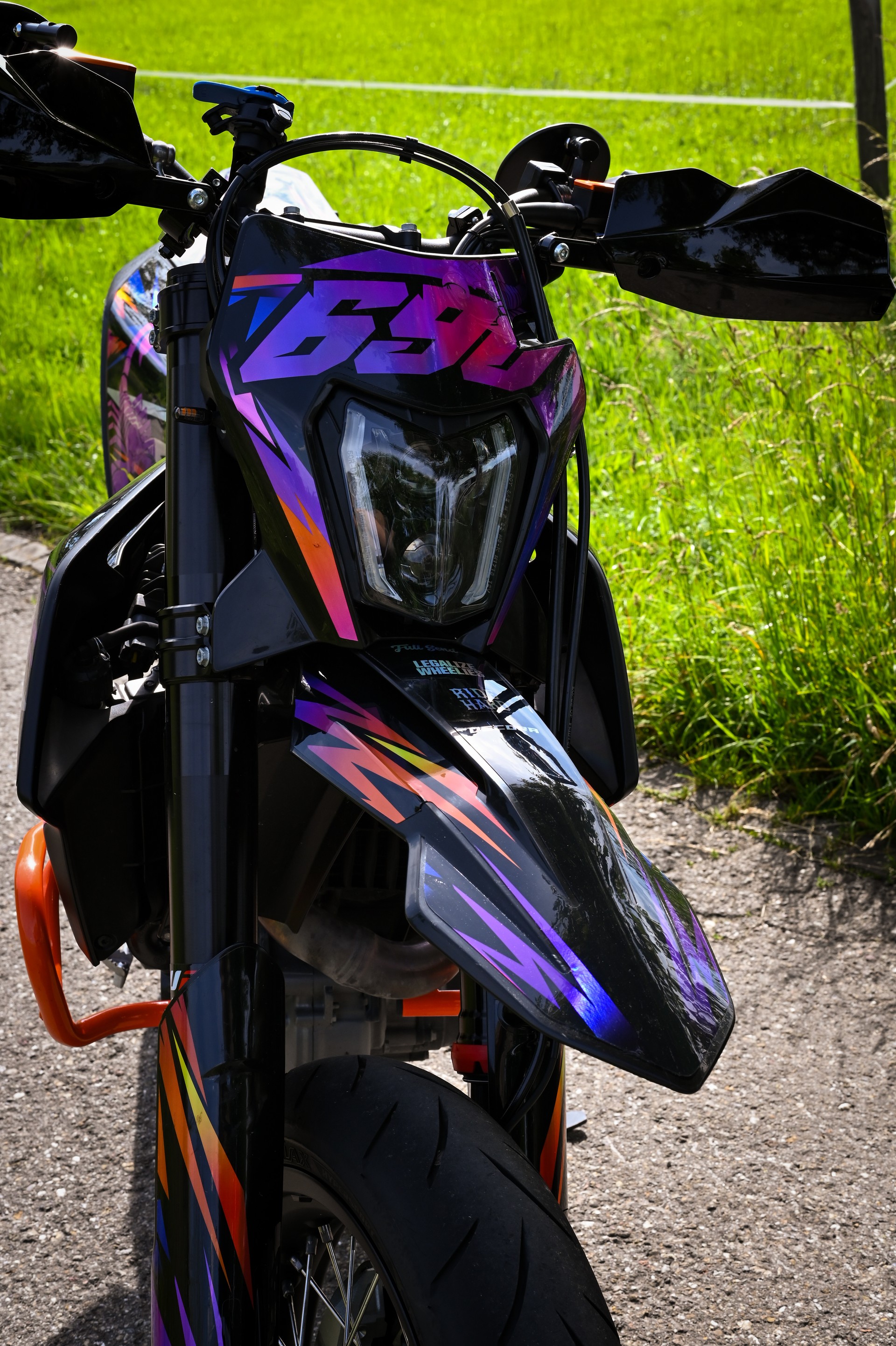 KTM 690 SMC R ABS (35 kW)-image-7