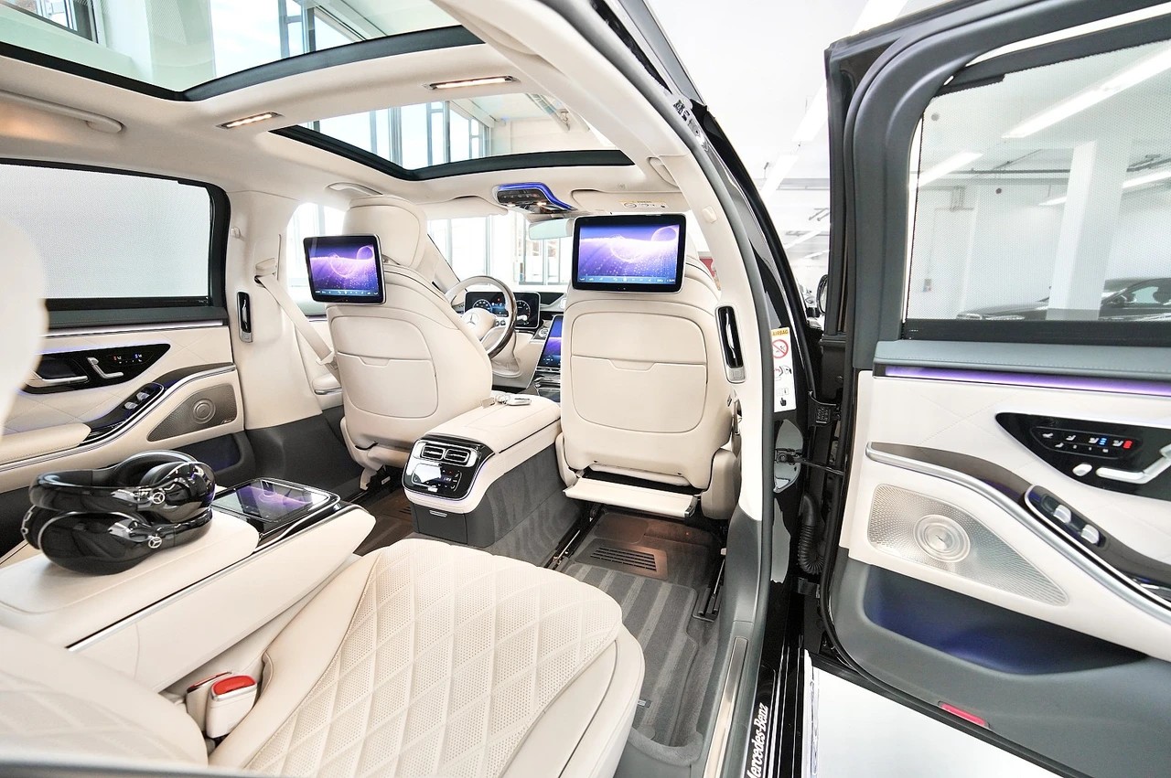MERCEDES-BENZ S 450 L 4Matic AMG Line 9G-Tronic-image-13