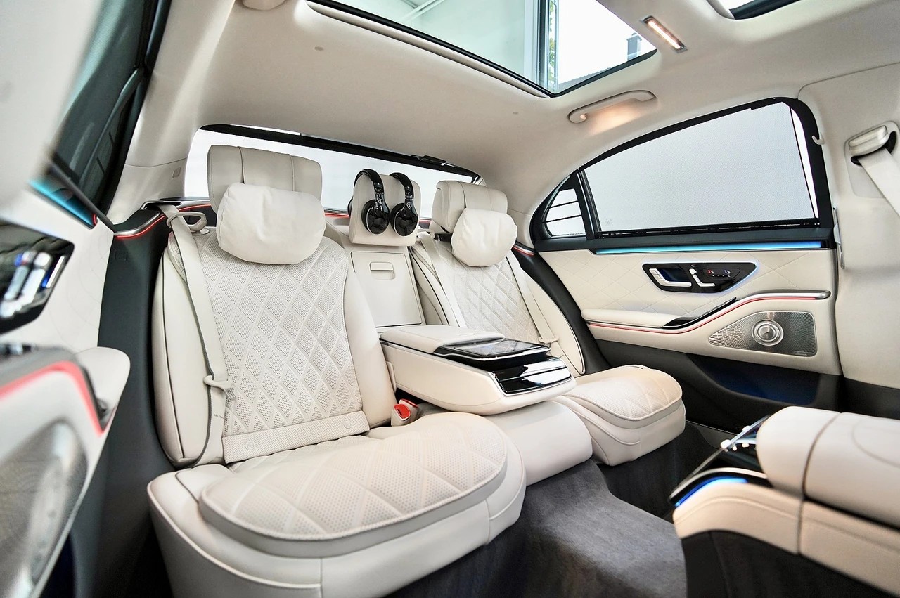 MERCEDES-BENZ S 450 L 4Matic AMG Line 9G-Tronic-image-11