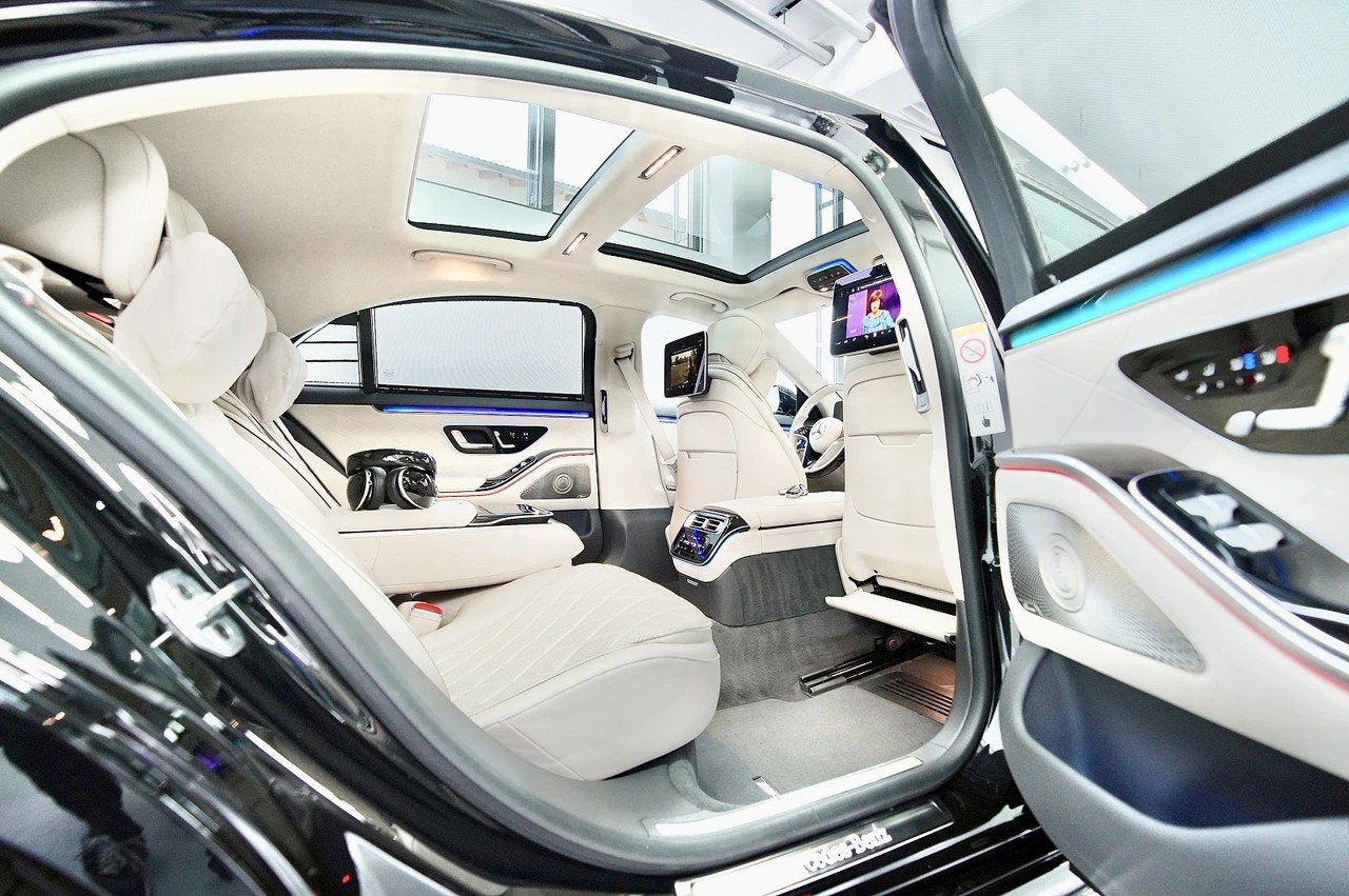 MERCEDES-BENZ S 450 L 4Matic AMG Line 9G-Tronic-image-10
